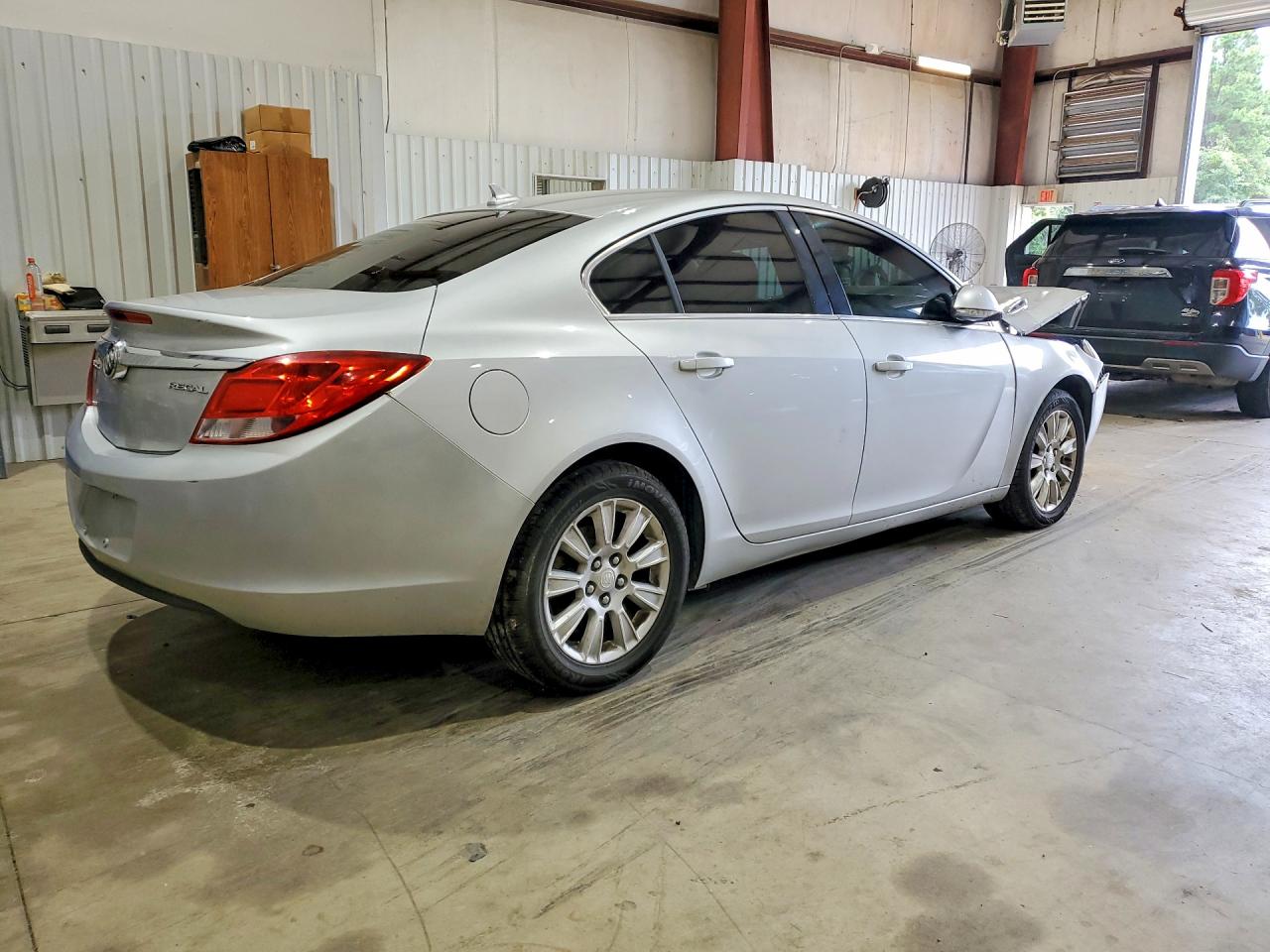 2012 Buick Regal Silver vin: 2G4GR5ER7C9214515