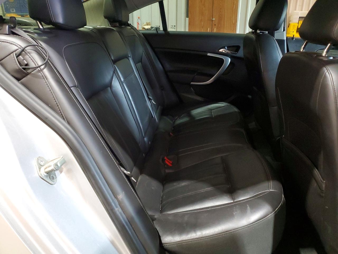 2012 Buick Regal Silver vin: 2G4GR5ER7C9214515