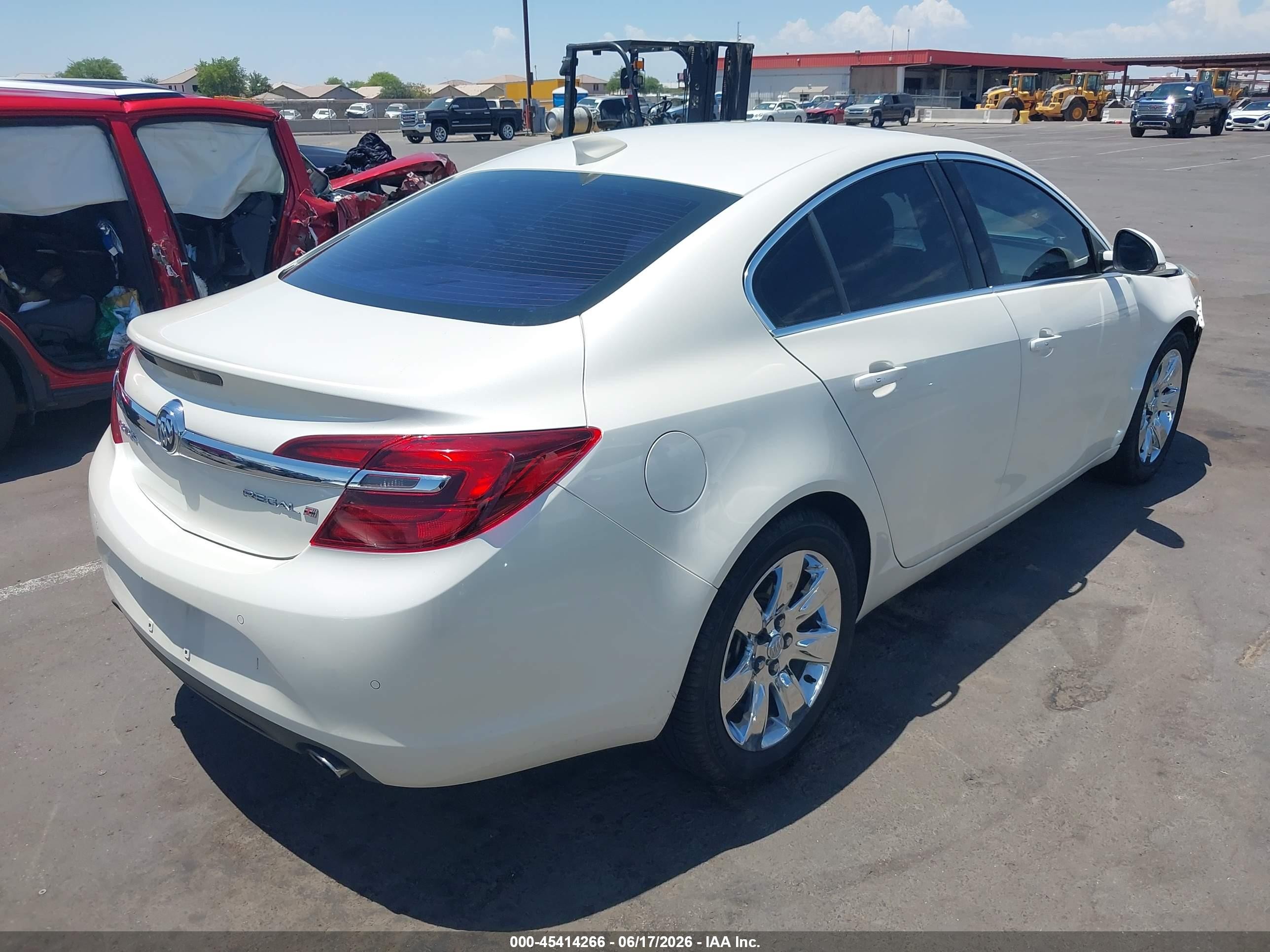 2015 Buick Regal Turbo Premium Ii White vin: 2G4GR5GX7F9292406