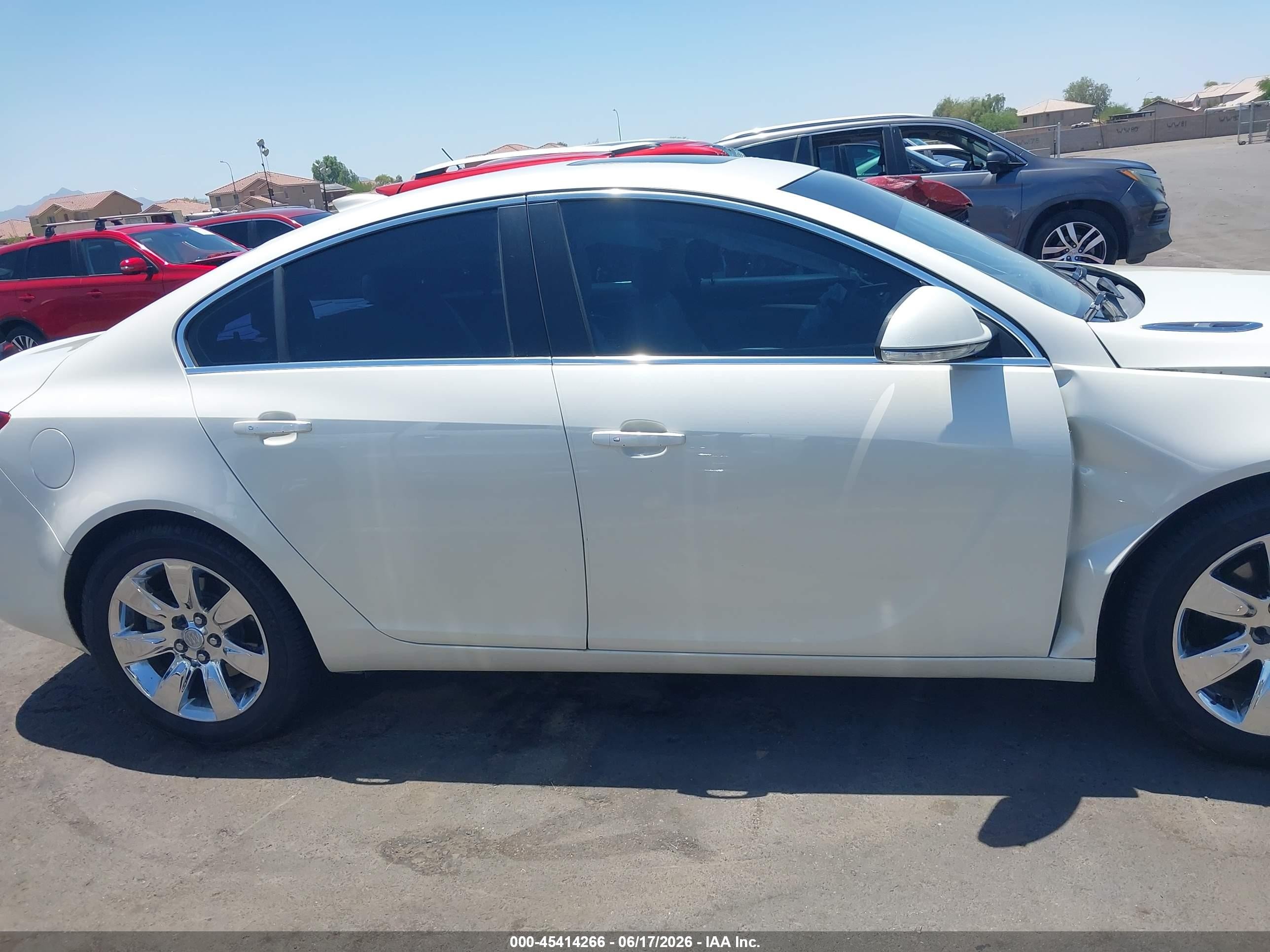 2015 Buick Regal Turbo Premium Ii White vin: 2G4GR5GX7F9292406