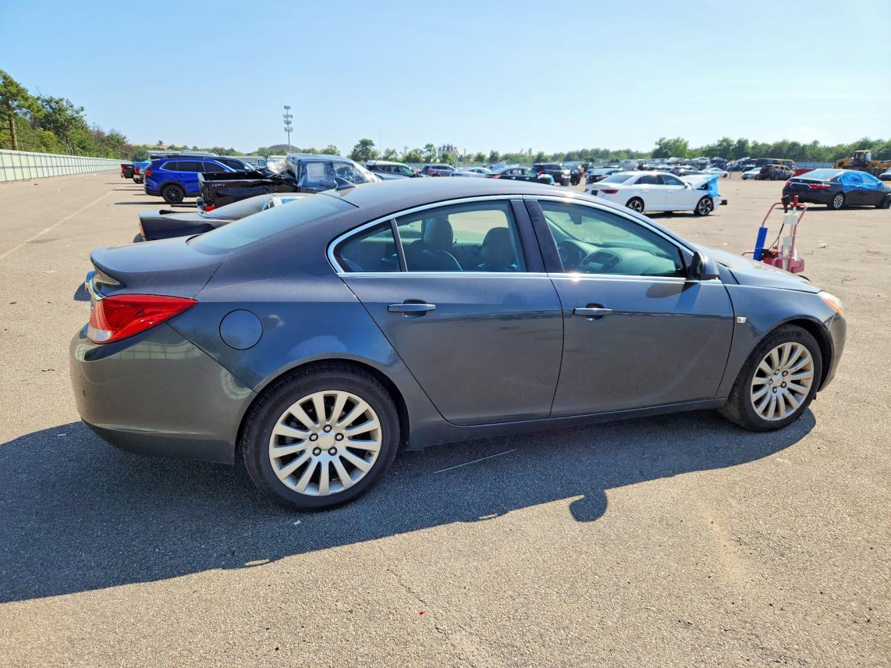 2011 Buick Regal Cxl Charcoal vin: 2G4GS5EC7B9178839