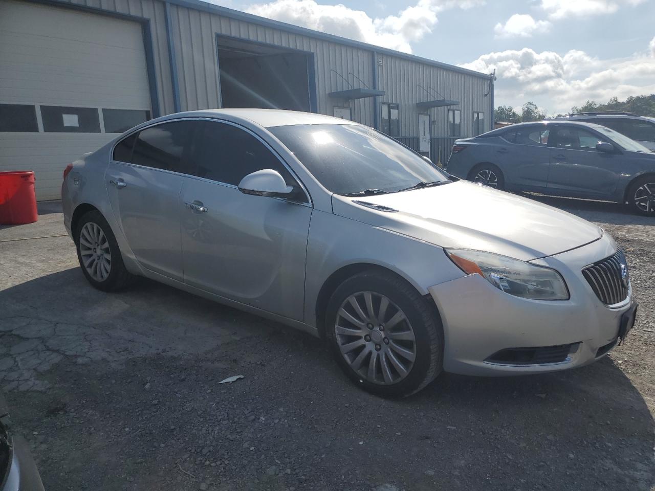2012 Buick Regal Premium Silver vin: 2G4GS5EK0C9129345
