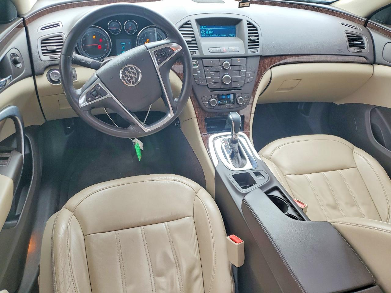 2012 Buick Regal Premium White vin: 2G4GS5EK0C9136974