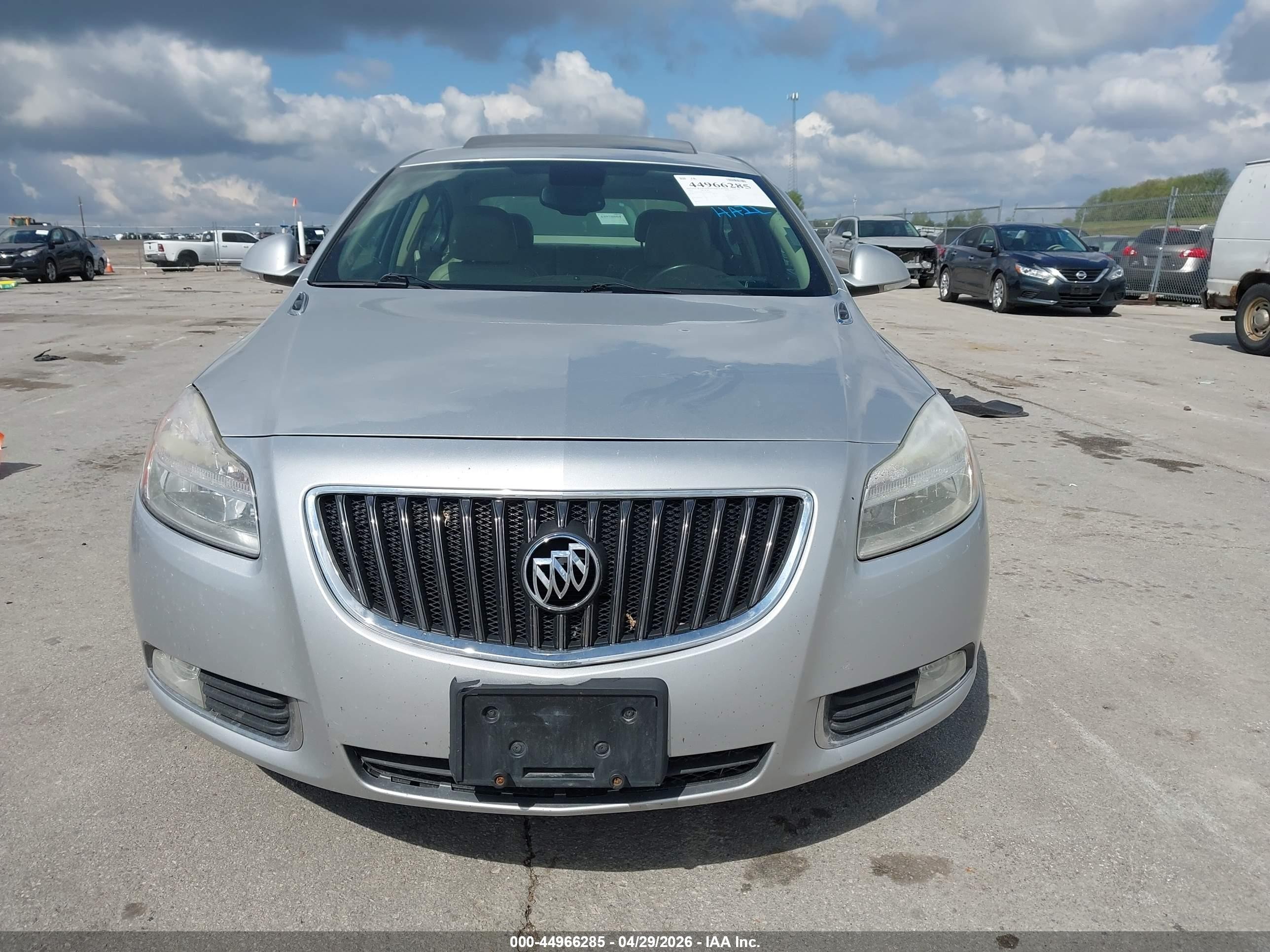 2012 Buick Regal Premium 1 Silver vin: 2G4GS5EK2C9207964