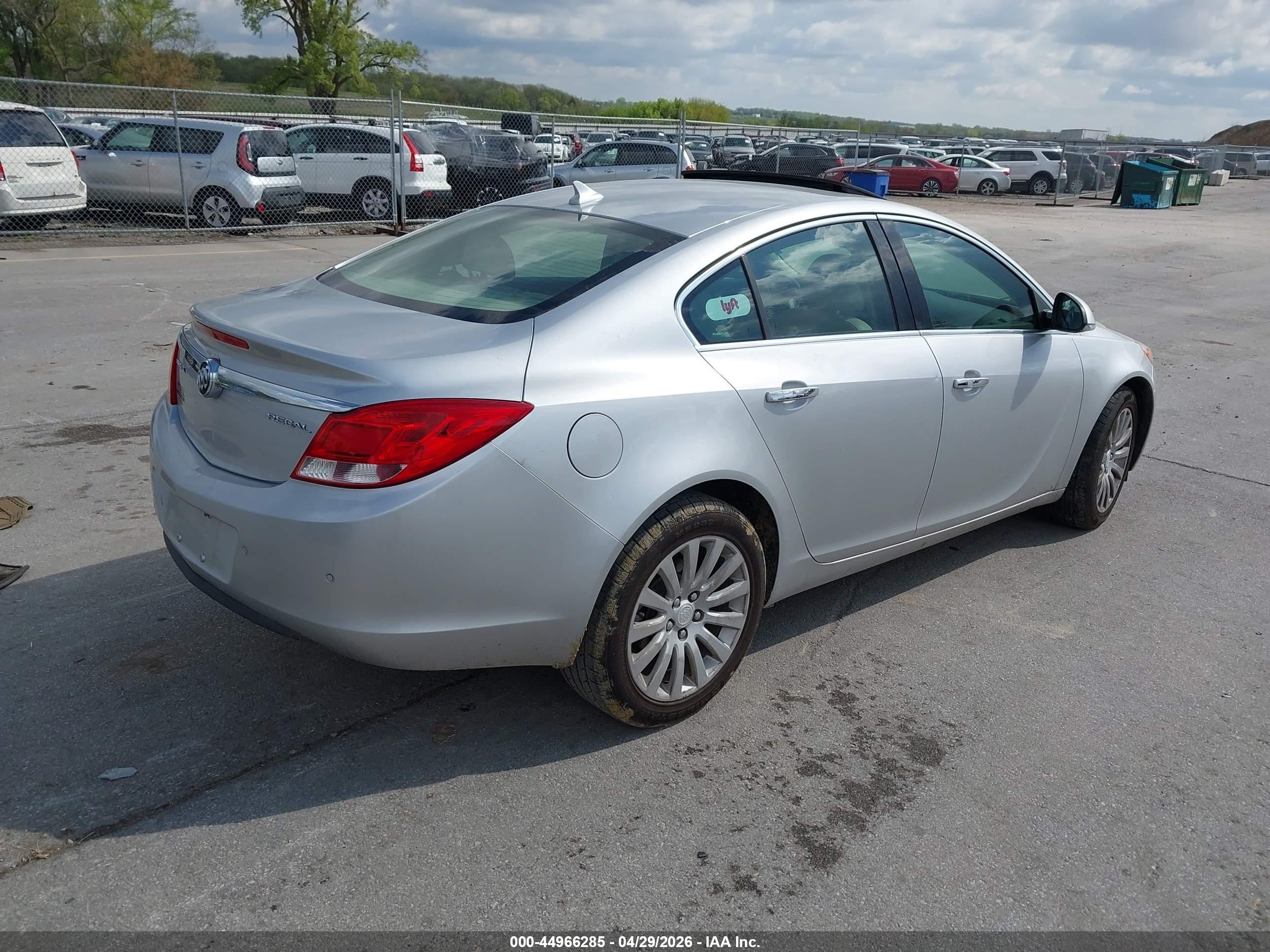 2012 Buick Regal Premium 1 Silver vin: 2G4GS5EK2C9207964
