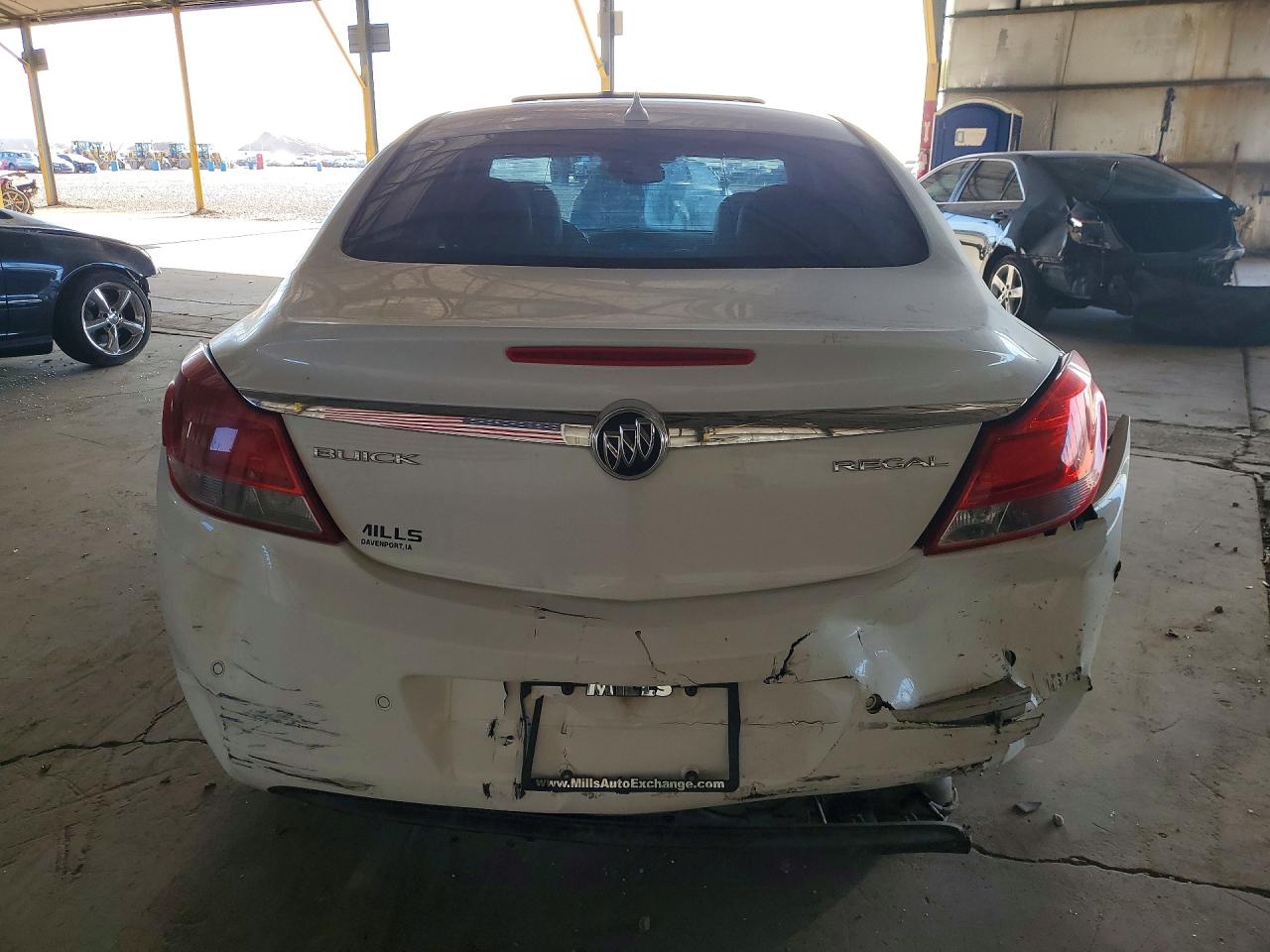 2012 Buick Regal Premium White vin: 2G4GS5EK3C9155938