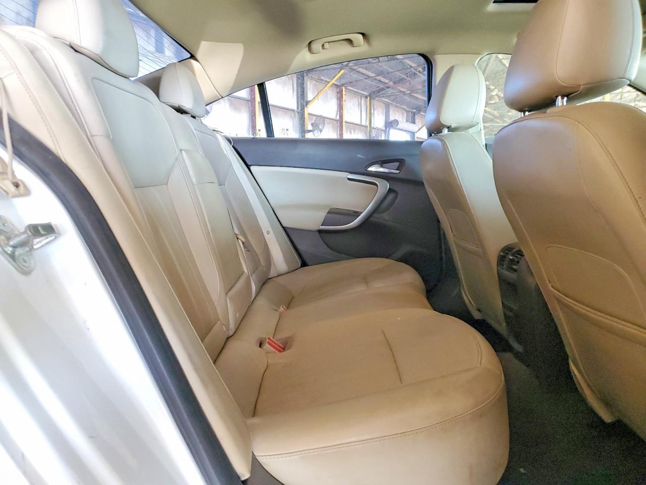 2012 Buick Regal Premium White vin: 2G4GS5EK3C9155938