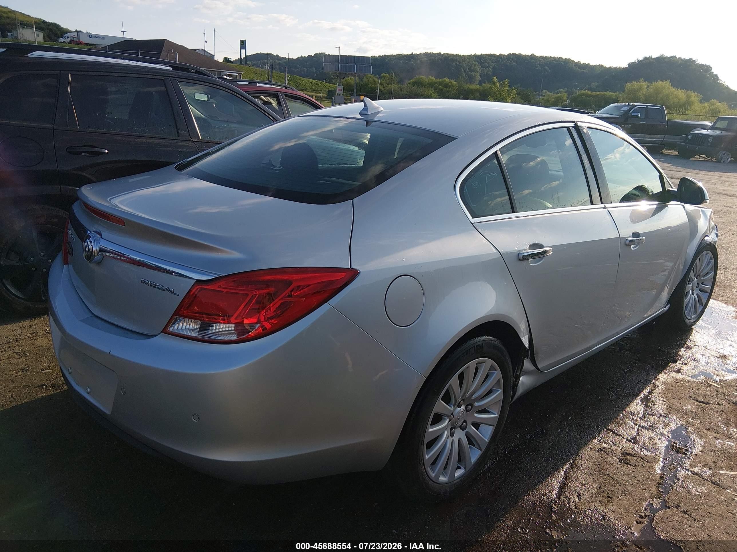 2012 Buick Regal Premium 1 Серебряный vin: 2G4GS5EK7C9142254