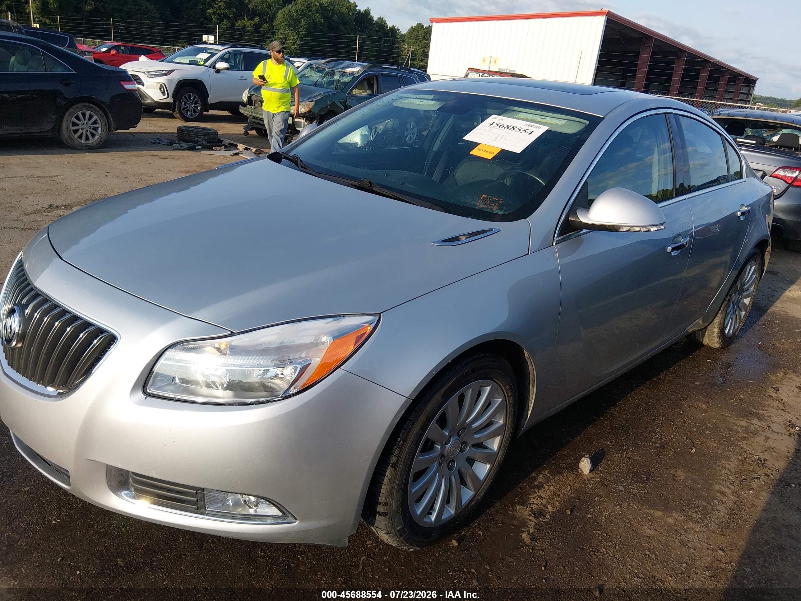2012 Buick Regal Premium 1 Серебряный vin: 2G4GS5EK7C9142254