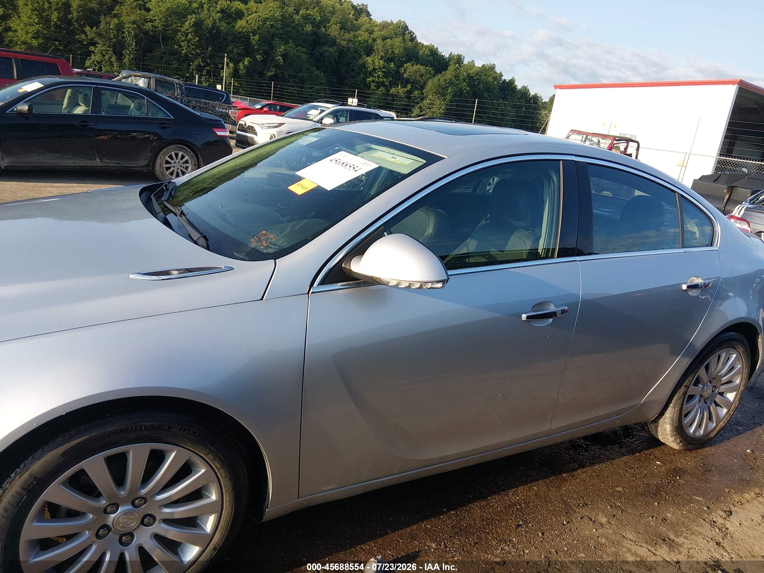 2012 Buick Regal Premium 1 Серебряный vin: 2G4GS5EK7C9142254
