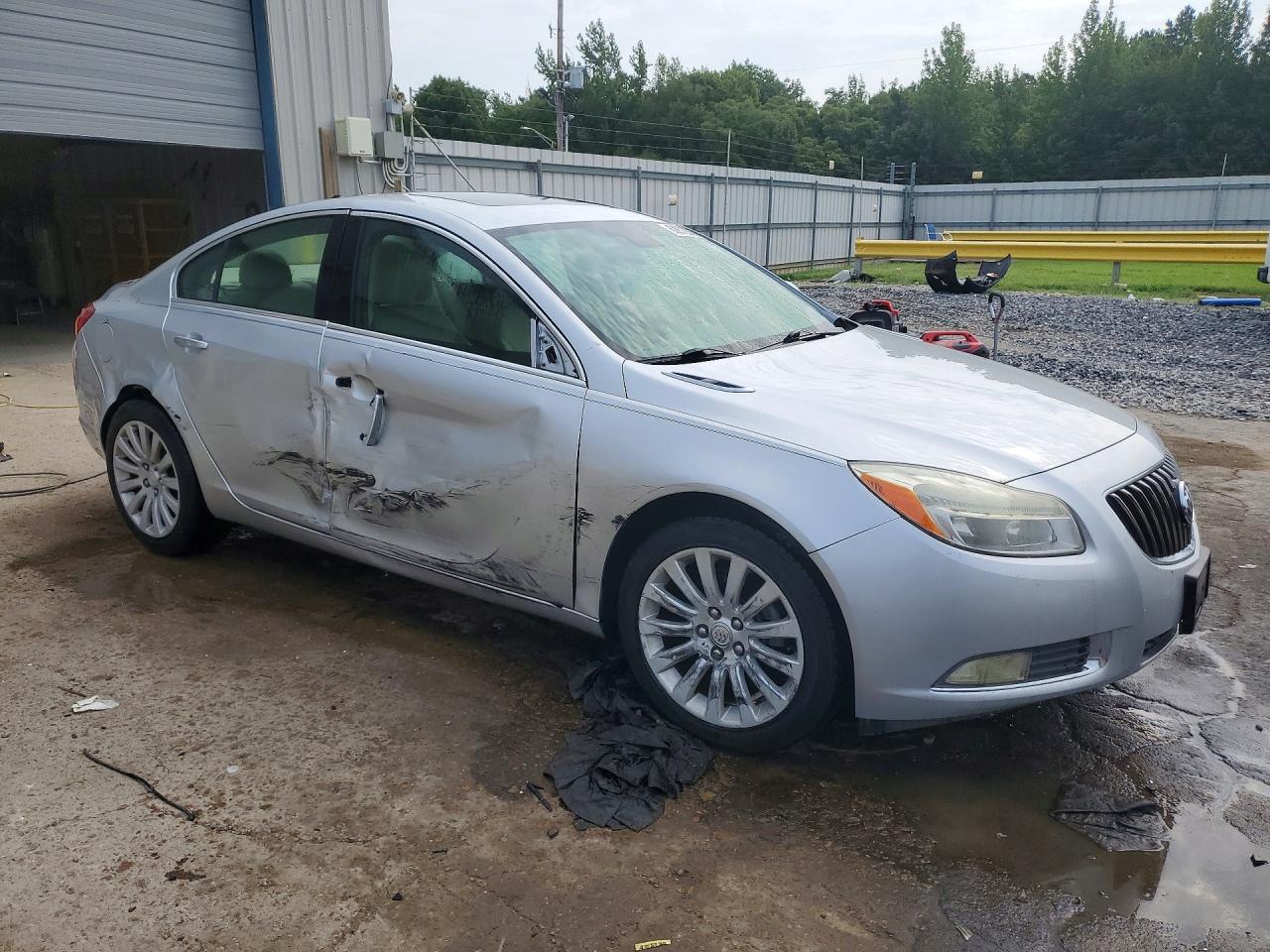 2012 Buick Regal Premium Silver vin: 2G4GS5EK9C9191939