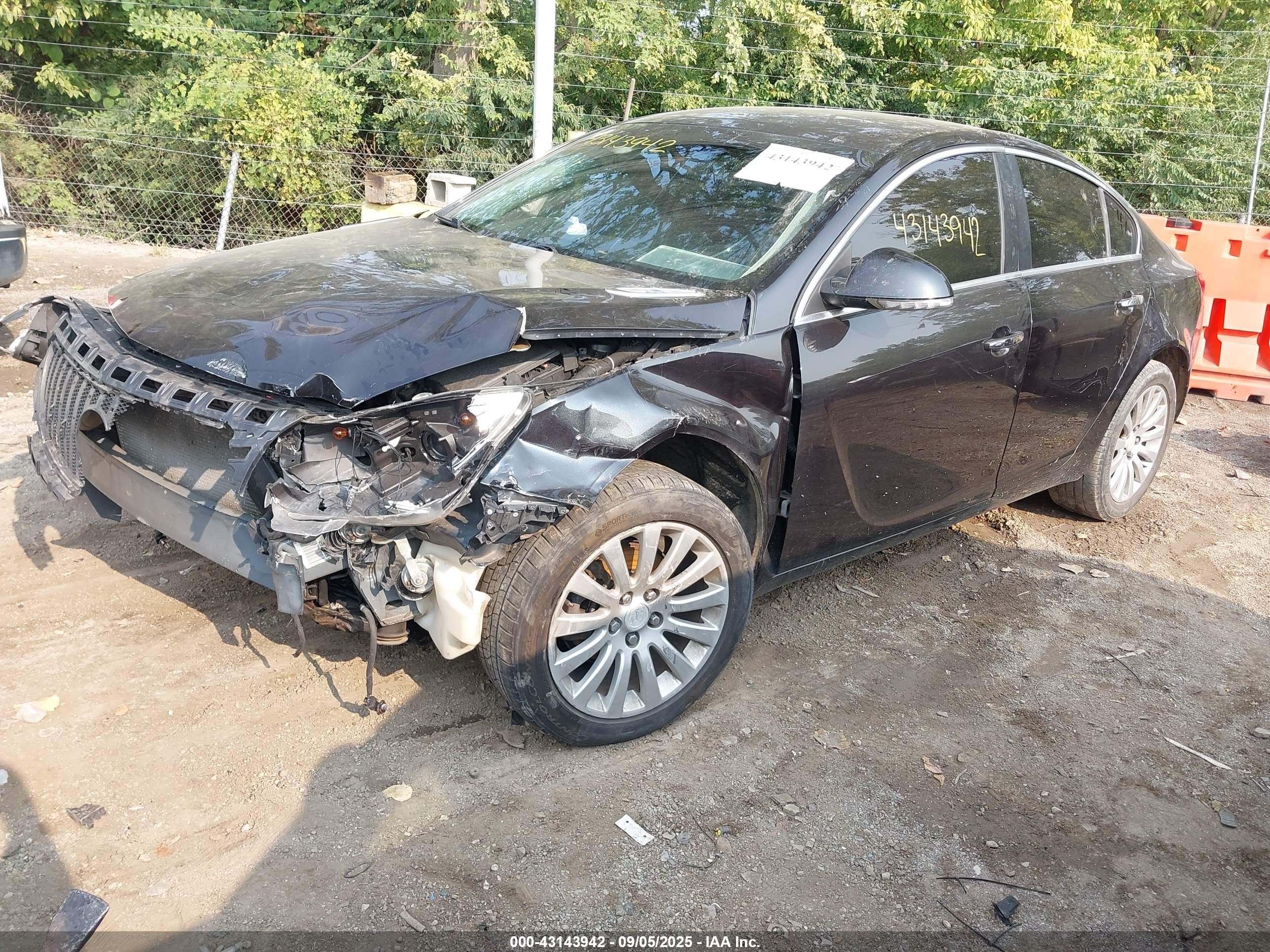 2012 Buick Regal Premium 1 Black vin: 2G4GS5EKXC9137002