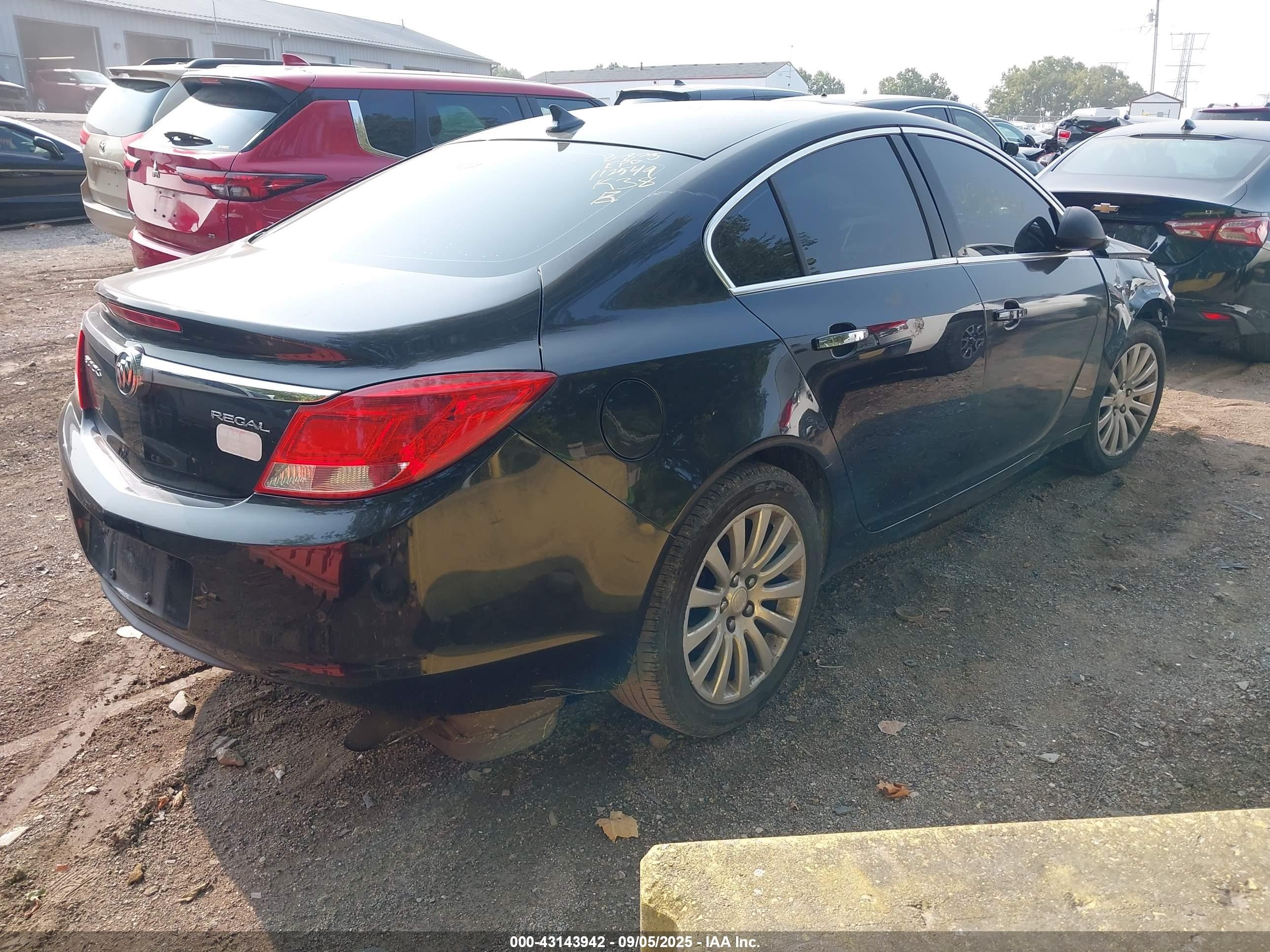 2012 Buick Regal Premium 1 Black vin: 2G4GS5EKXC9137002