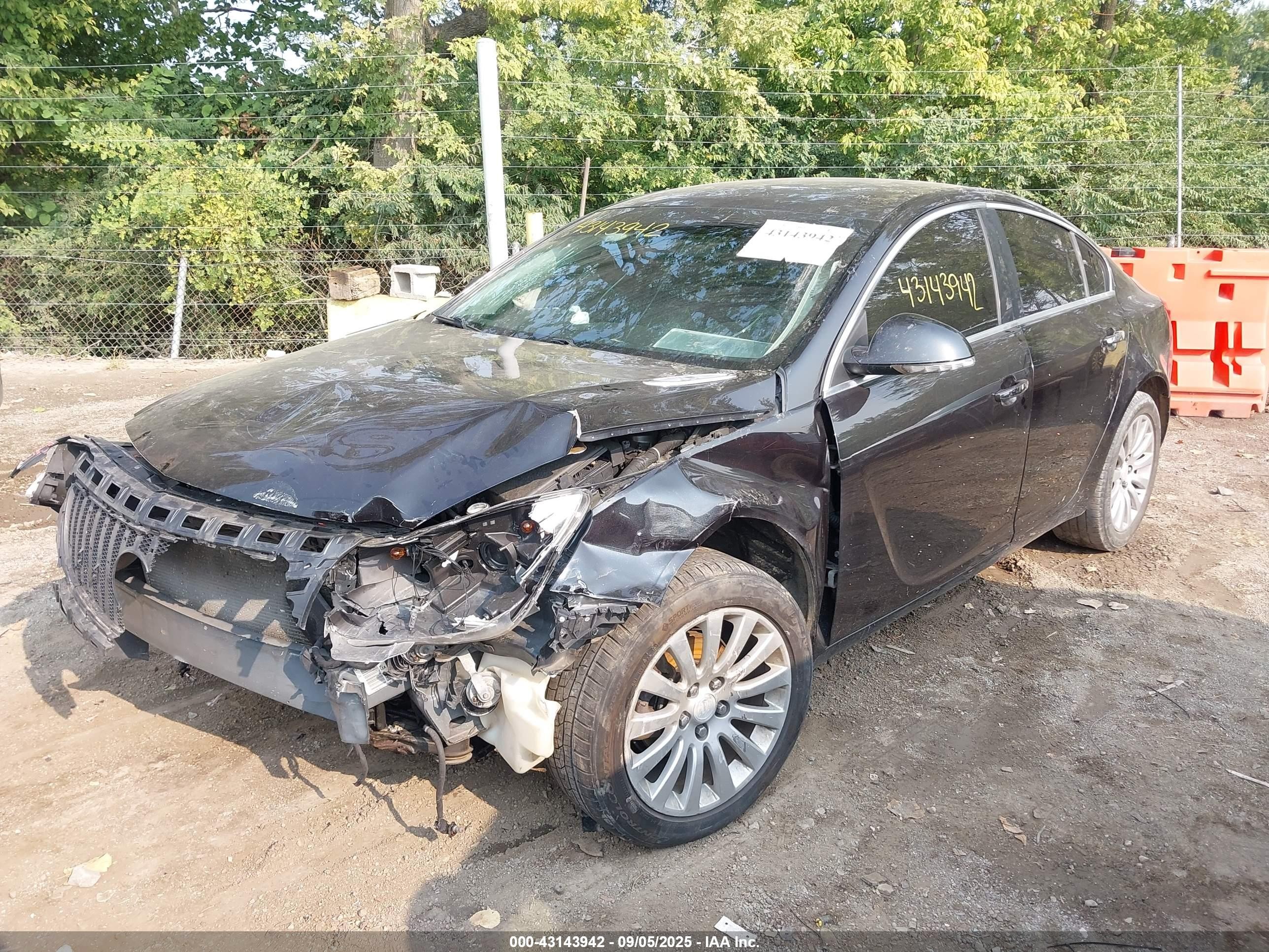 2012 Buick Regal Premium 1 Black vin: 2G4GS5EKXC9137002