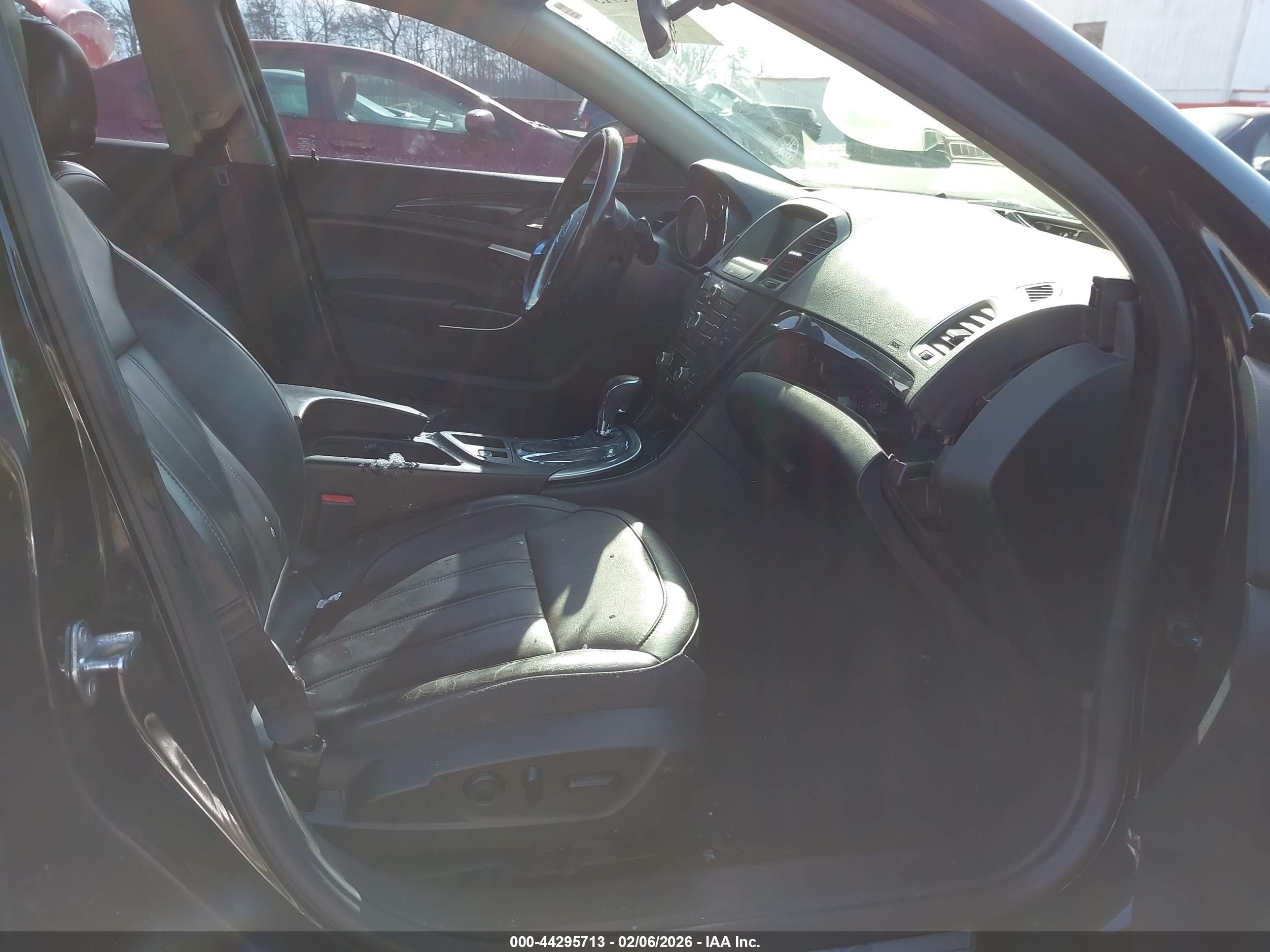 2013 Buick Regal Premium 1 Black vin: 2G4GS5ER0D9247975