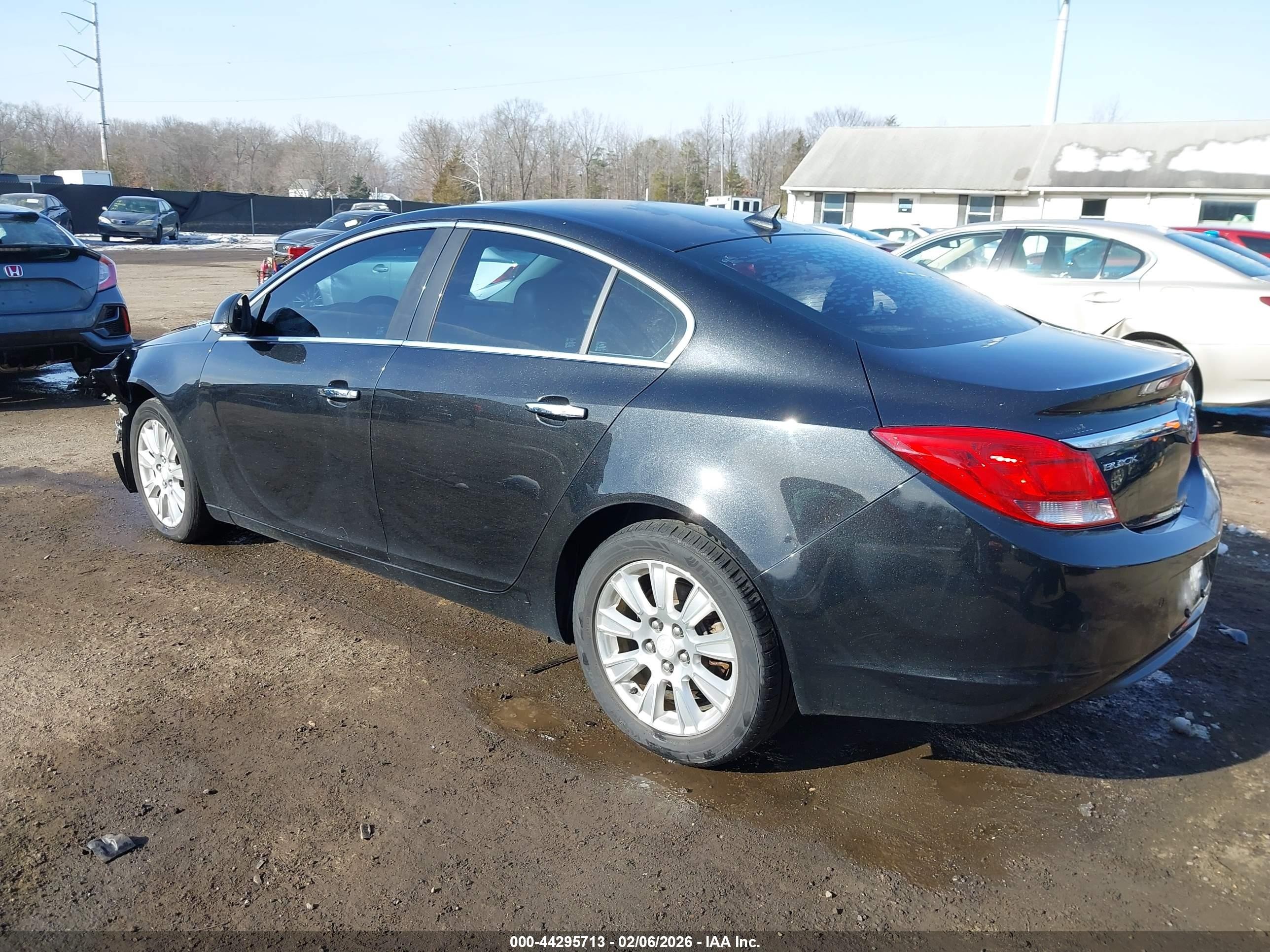 2013 Buick Regal Premium 1 Black vin: 2G4GS5ER0D9247975