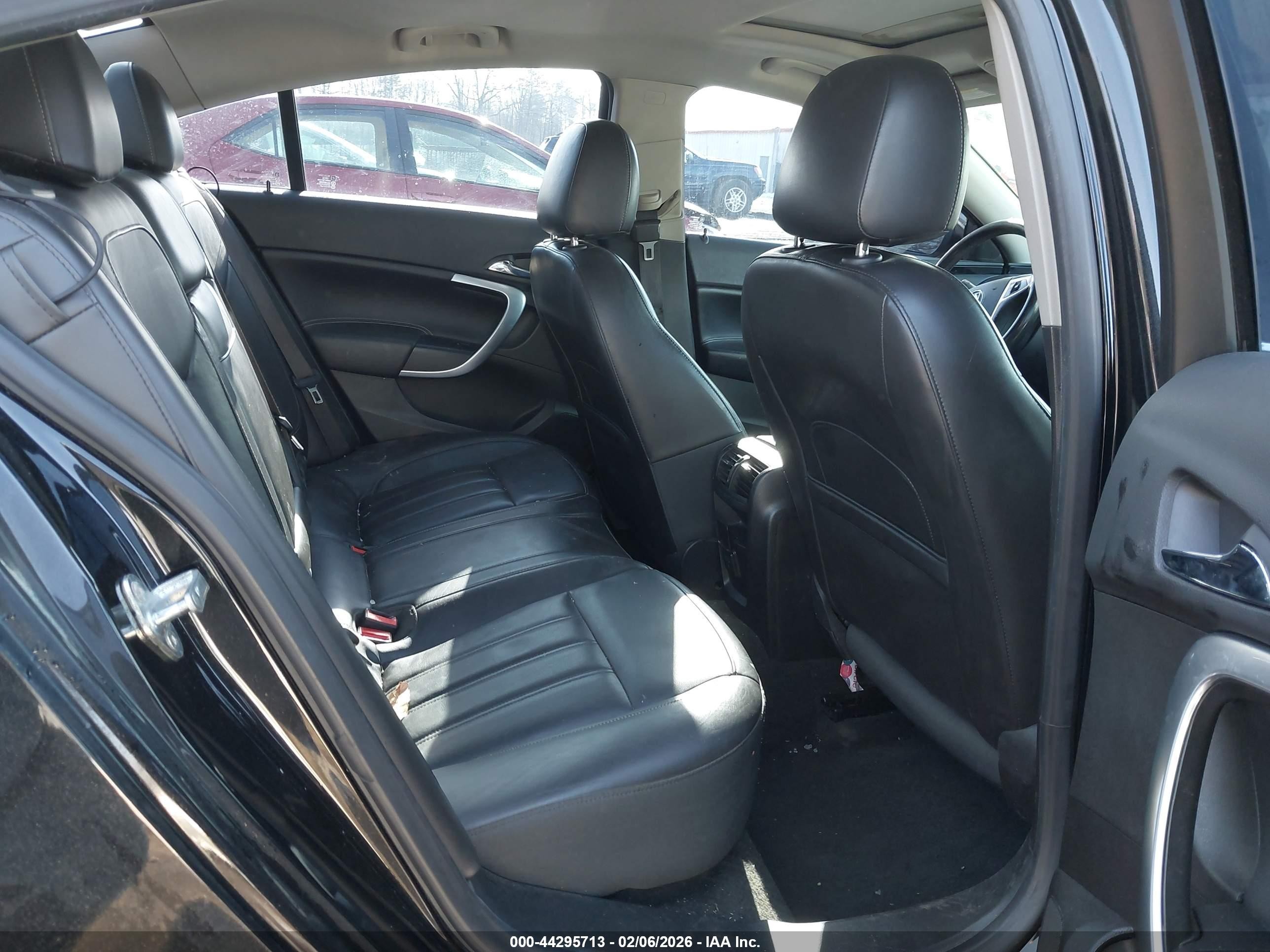 2013 Buick Regal Premium 1 Black vin: 2G4GS5ER0D9247975