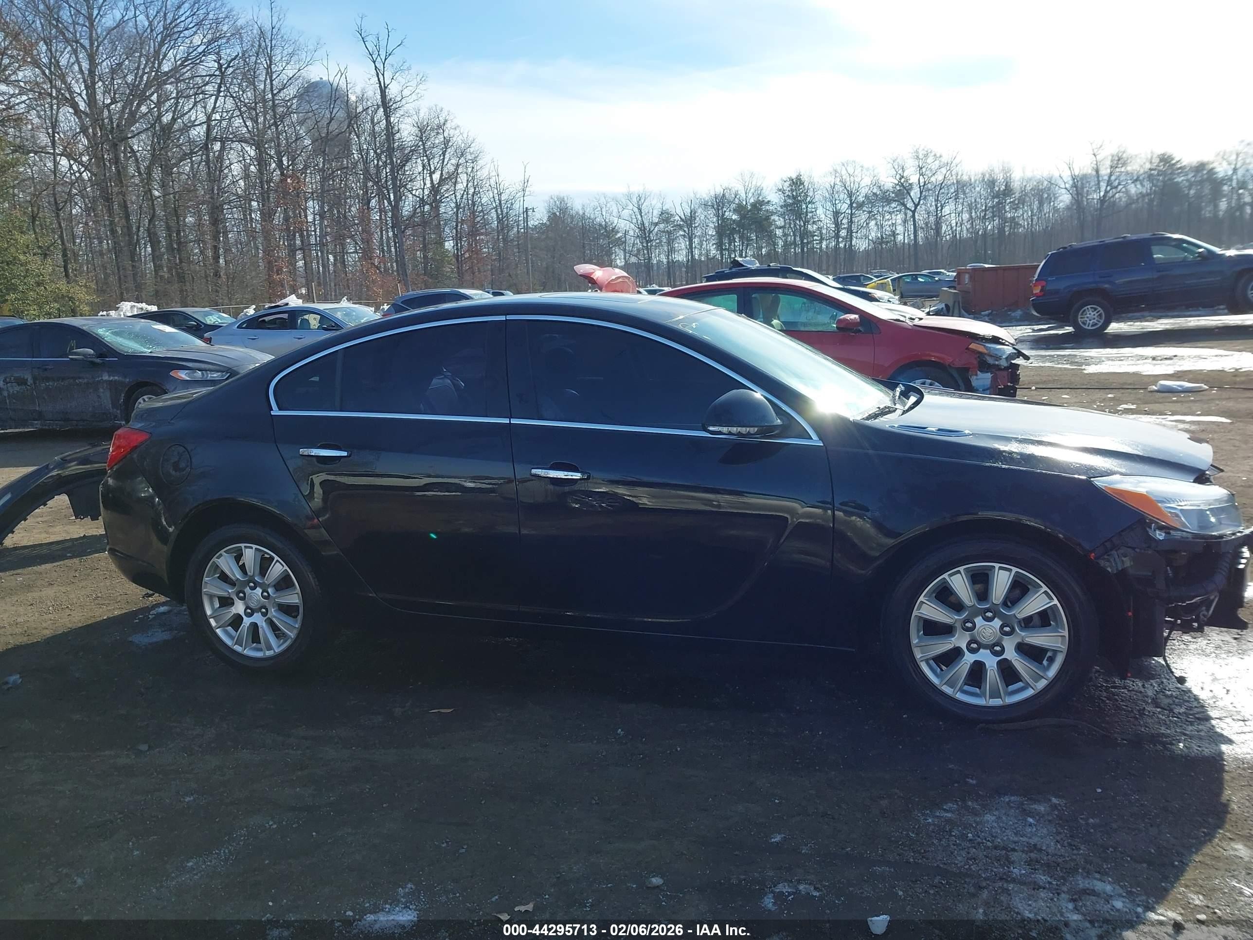 2013 Buick Regal Premium 1 Black vin: 2G4GS5ER0D9247975
