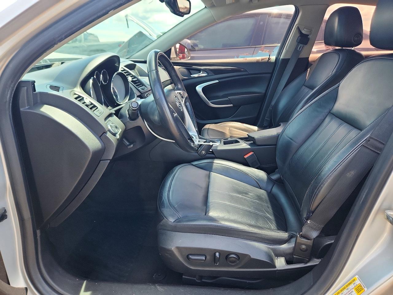 2012 Buick Regal Premium Silver vin: 2G4GS5ER7C9150058
