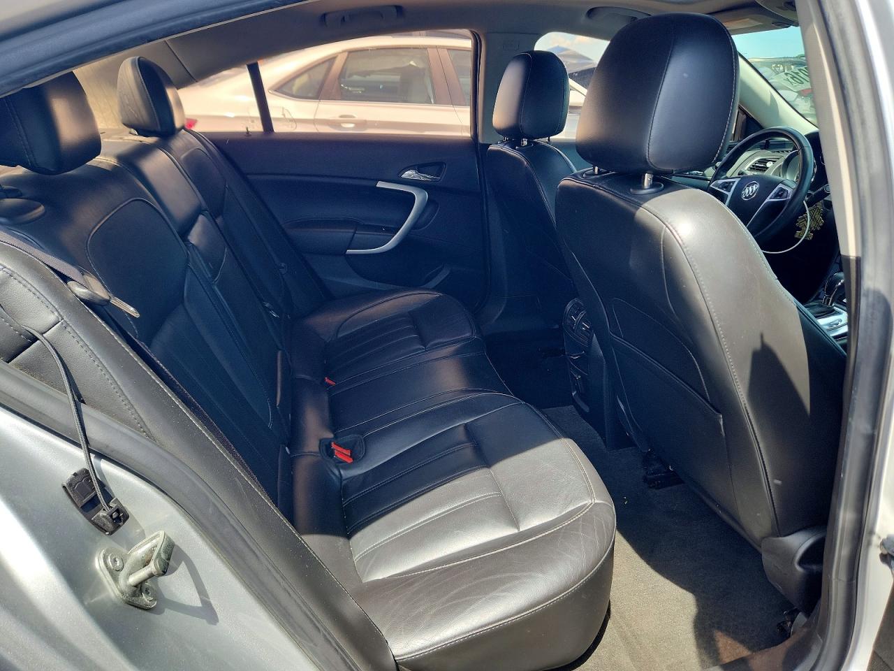 2012 Buick Regal Premium Silver vin: 2G4GS5ER7C9150058