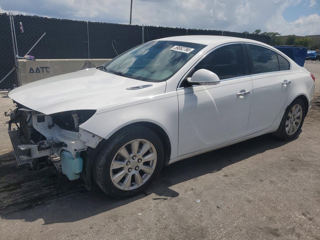 2013 Buick Regal Premium White vin: 2G4GS5ER7D9214147