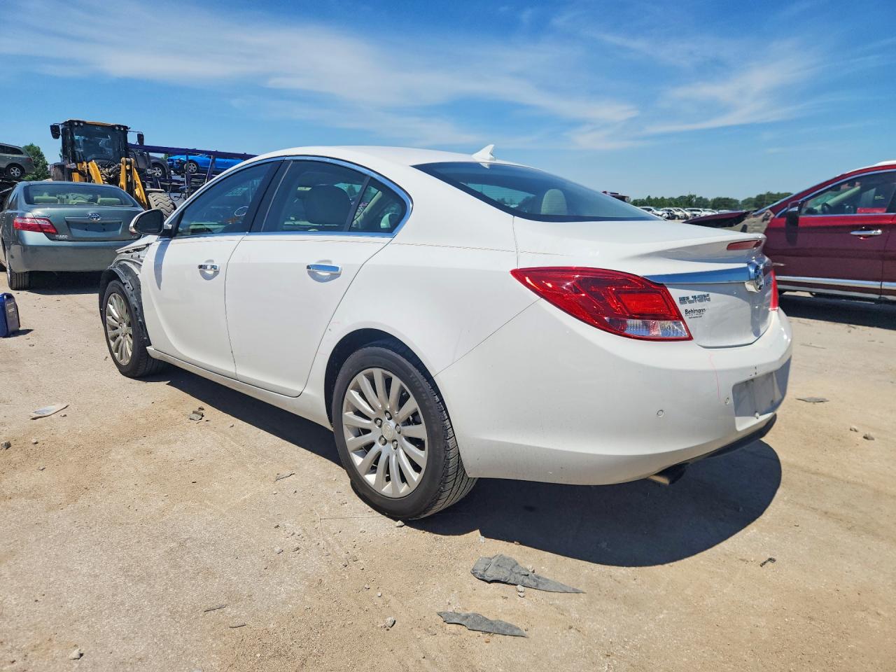 2012 Buick Regal Premium White vin: 2G4GS5EV0C9144227