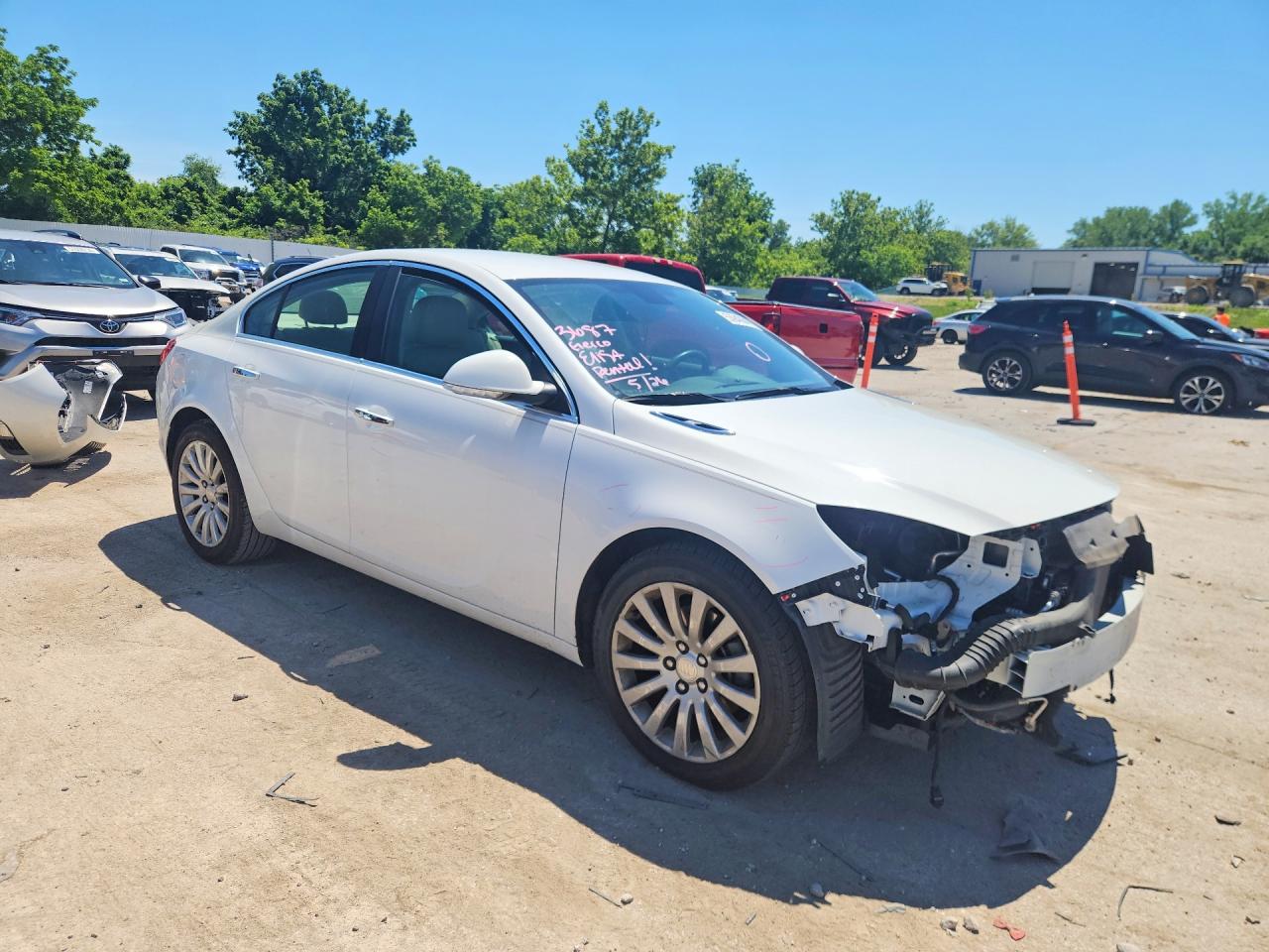 2012 Buick Regal Premium White vin: 2G4GS5EV0C9144227