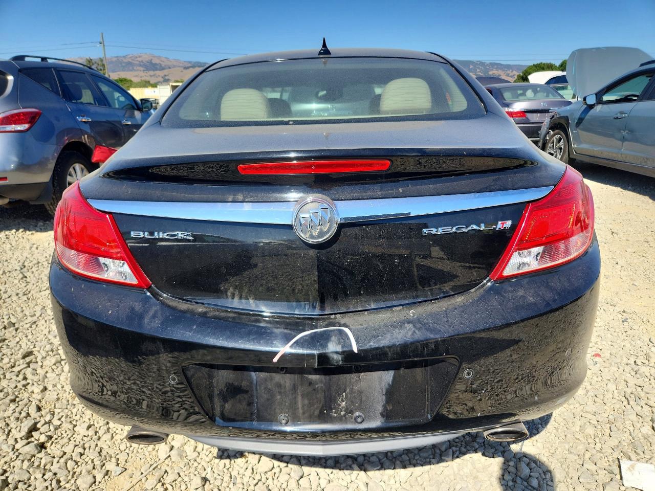 2013 Buick Regal Premium Black vin: 2G4GS5EV0D9125758