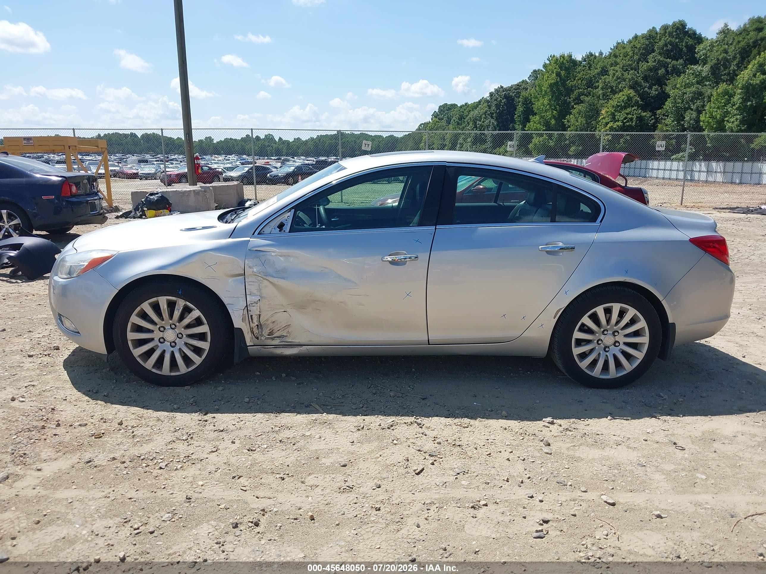 2013 Buick Regal Turbo - Premium 1 Silver vin: 2G4GS5EV0D9247889