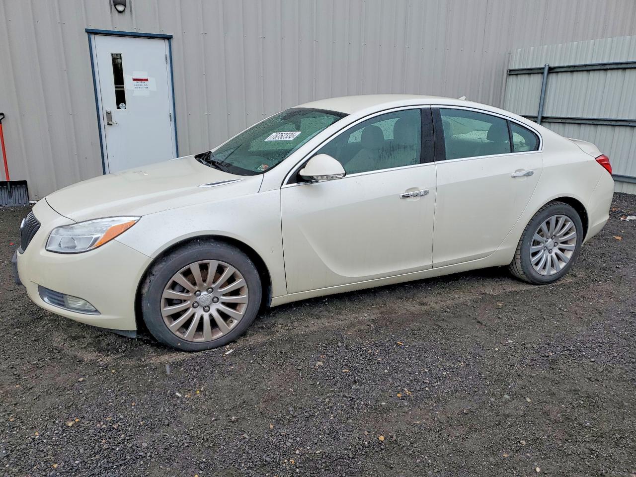 2012 Buick Regal White vin: 2G4GS5EV1C9215631