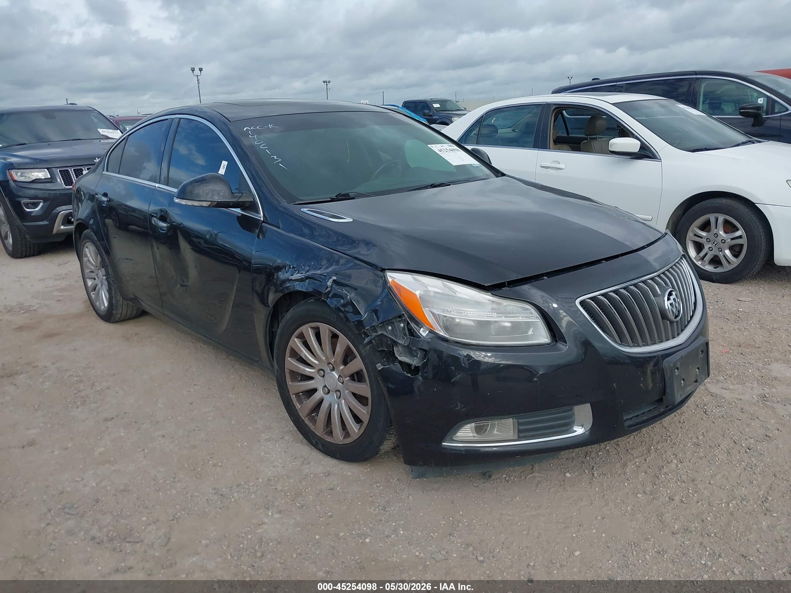 2013 Buick Regal Turbo - Premium 1 Black vin: 2G4GS5EV1D9198962