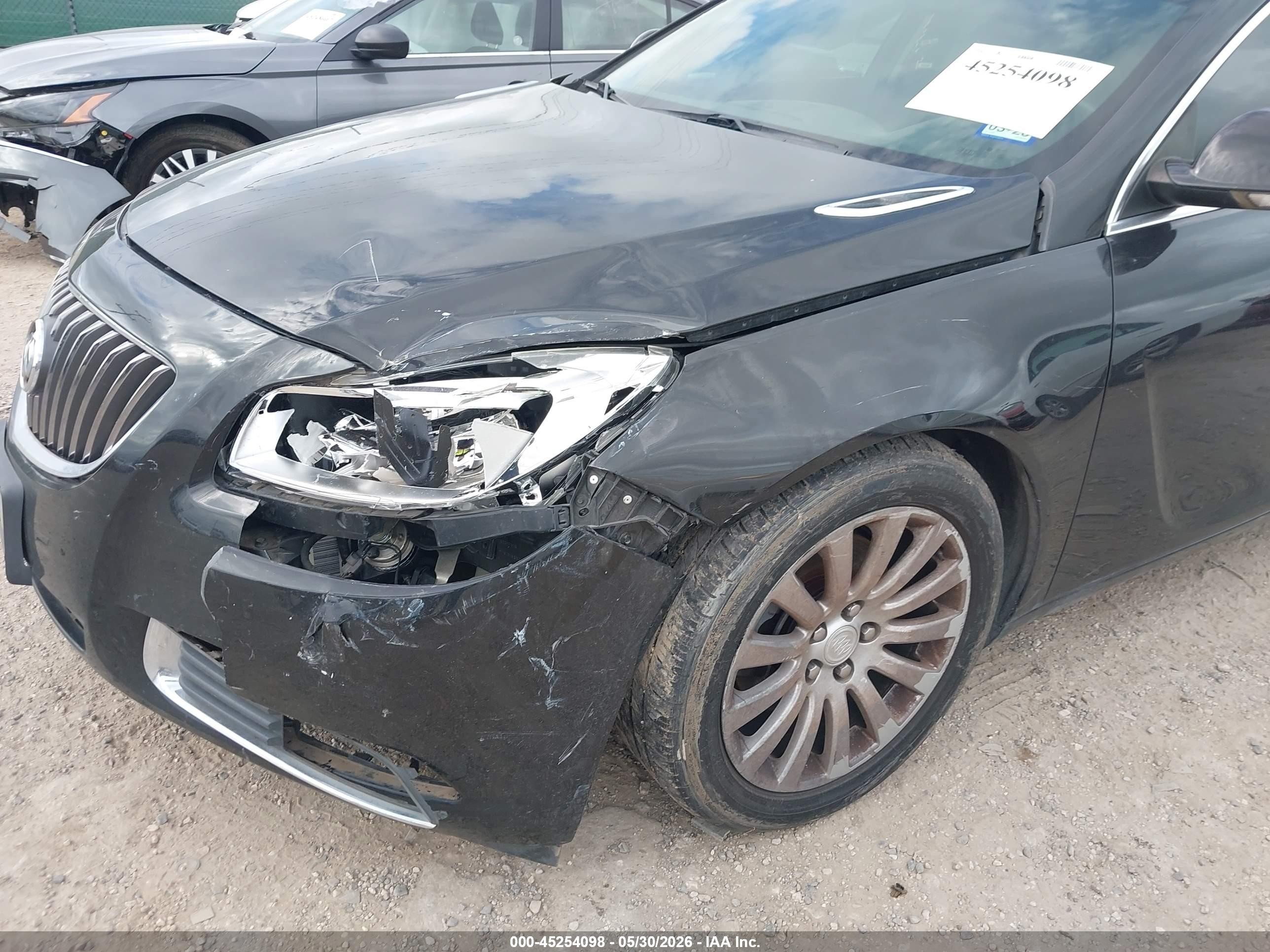 2013 Buick Regal Turbo - Premium 1 Black vin: 2G4GS5EV1D9198962