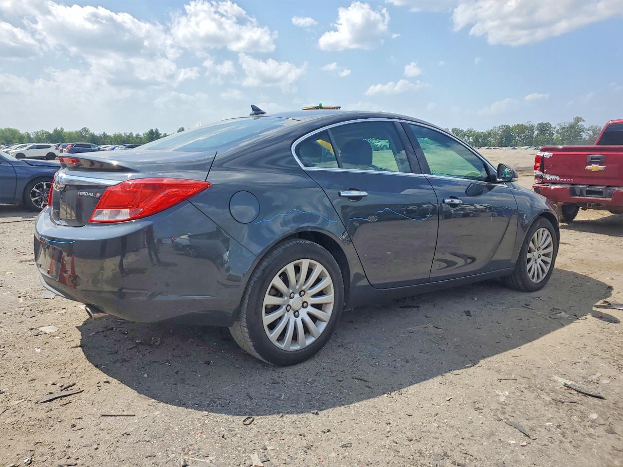 2012 Buick Regal Premium Gray vin: 2G4GS5EV2C9172661