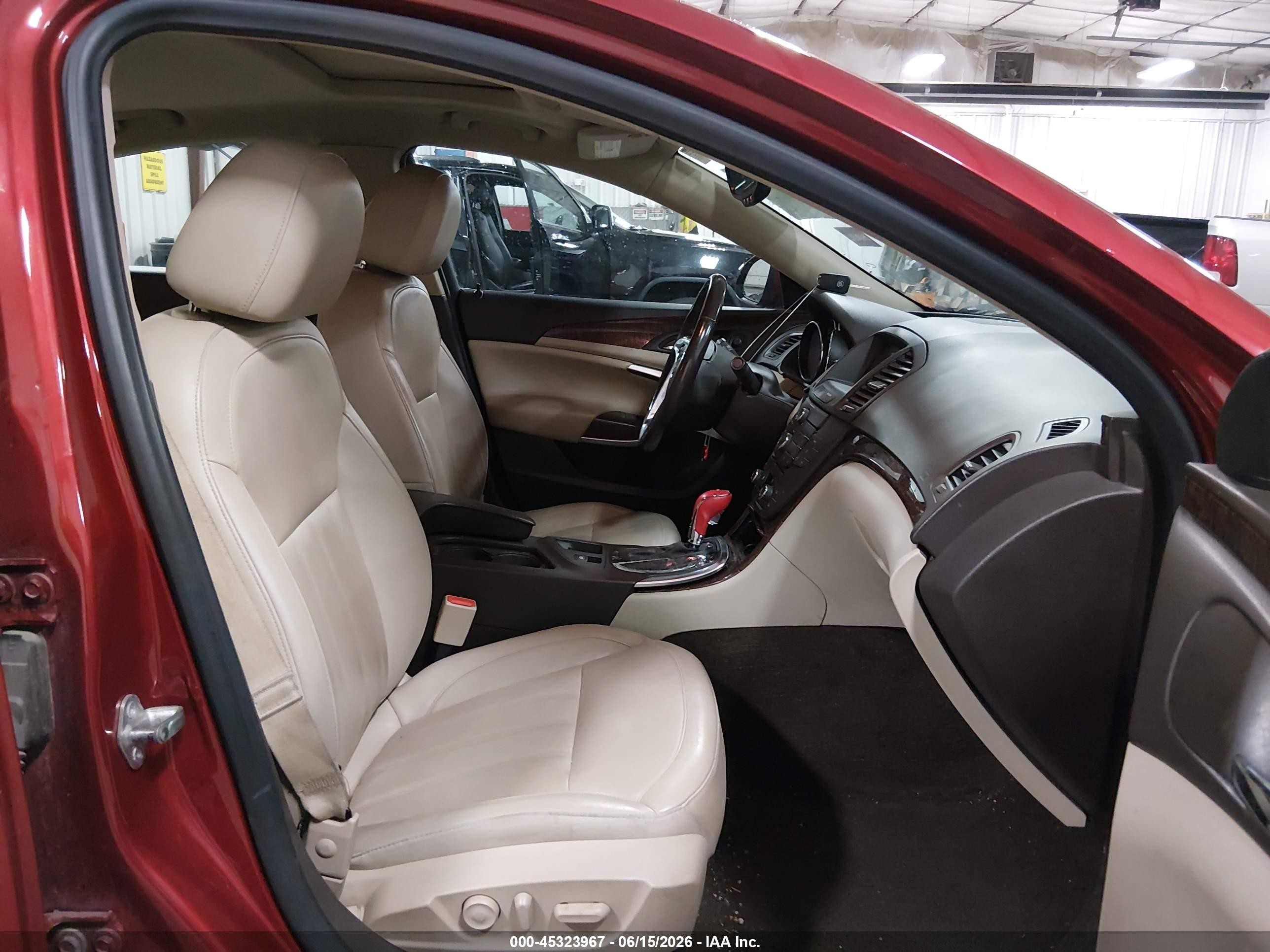 2012 Buick Regal Turbo - Premium 1 Red vin: 2G4GS5EV2C9213662