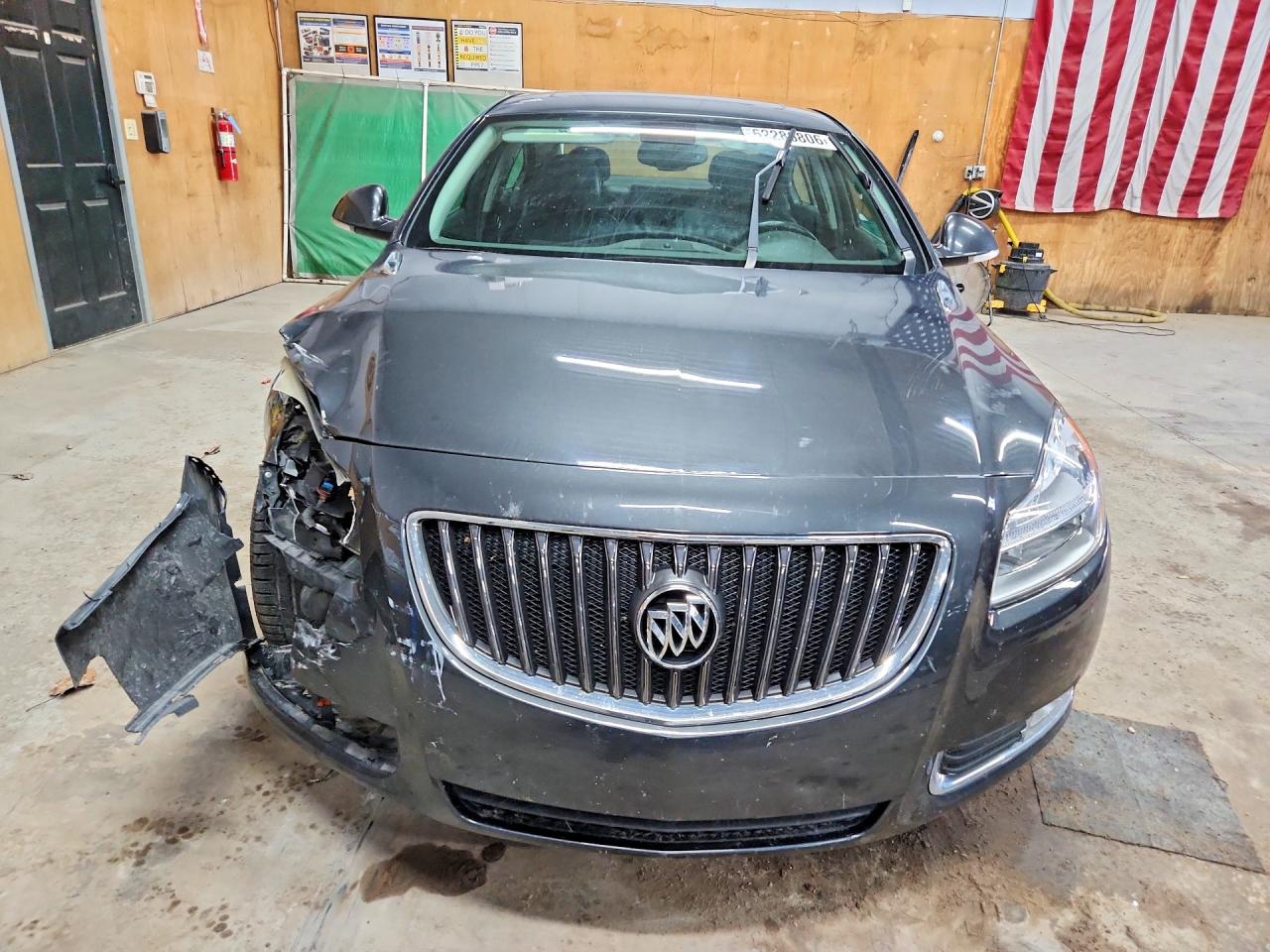 2013 Buick Regal Premium Charcoal vin: 2G4GS5EV2D9126104