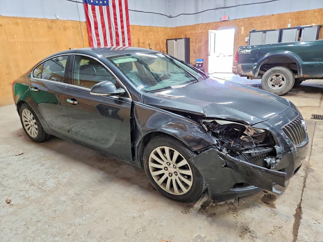2013 Buick Regal Premium Charcoal vin: 2G4GS5EV2D9126104
