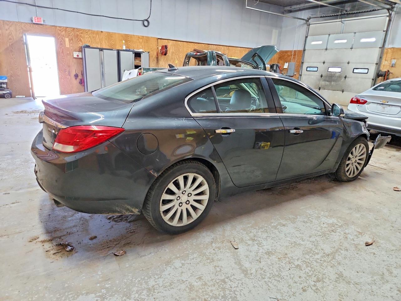 2013 Buick Regal Premium Charcoal vin: 2G4GS5EV2D9126104