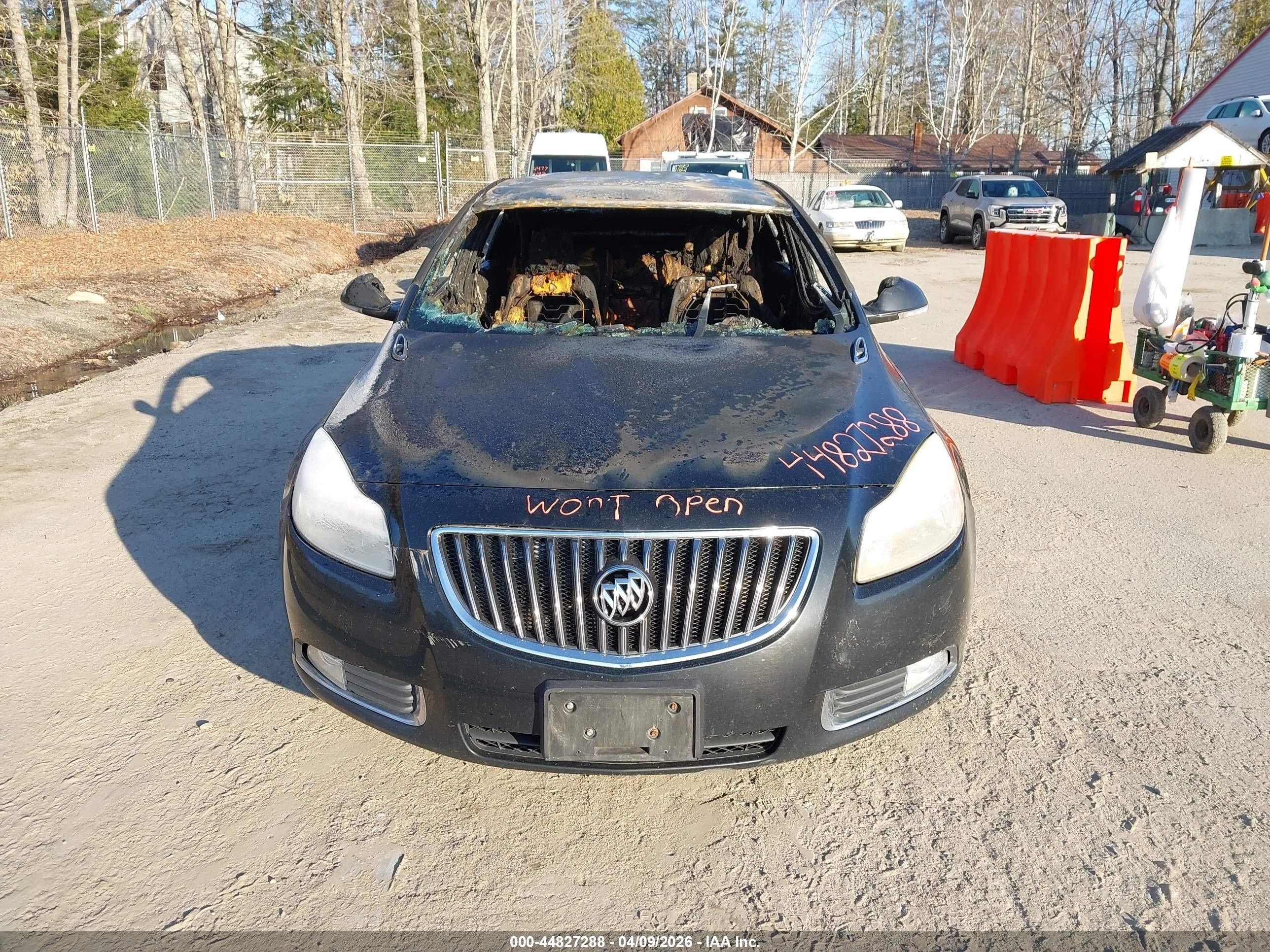 2013 Buick Regal Turbo - Premium 1 Black vin: 2G4GS5EV2D9159653