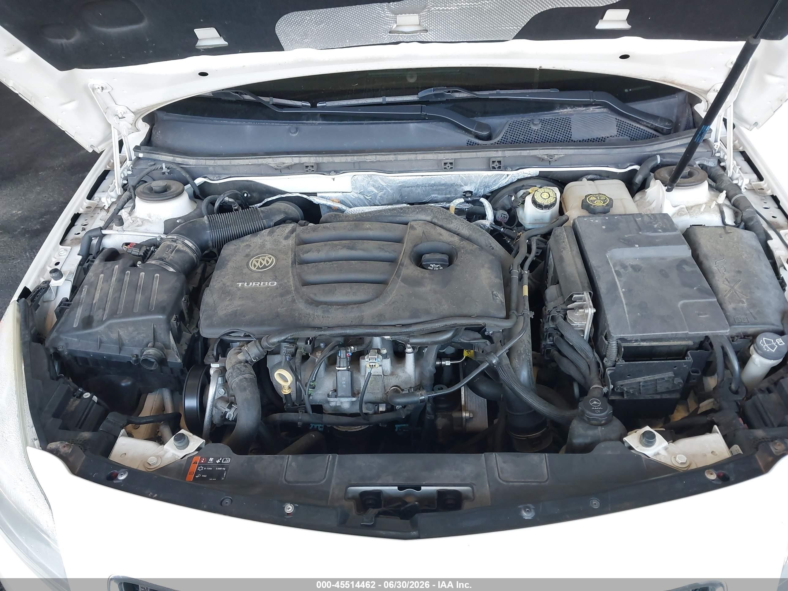 2013 Buick Regal Turbo - Premium 1 White vin: 2G4GS5EV2D9177120