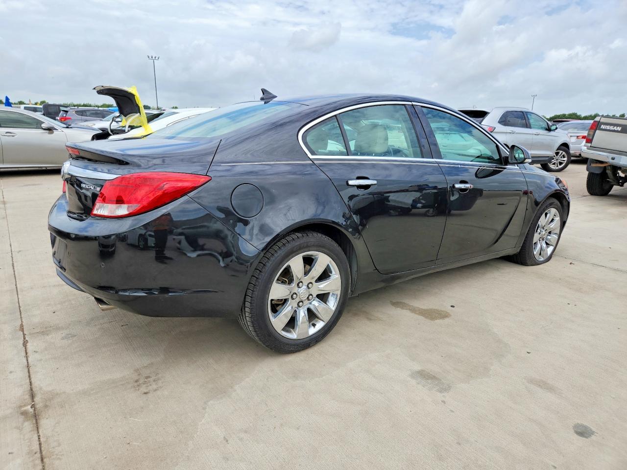 2013 Buick Regal Premium Black vin: 2G4GS5EV2D9245349