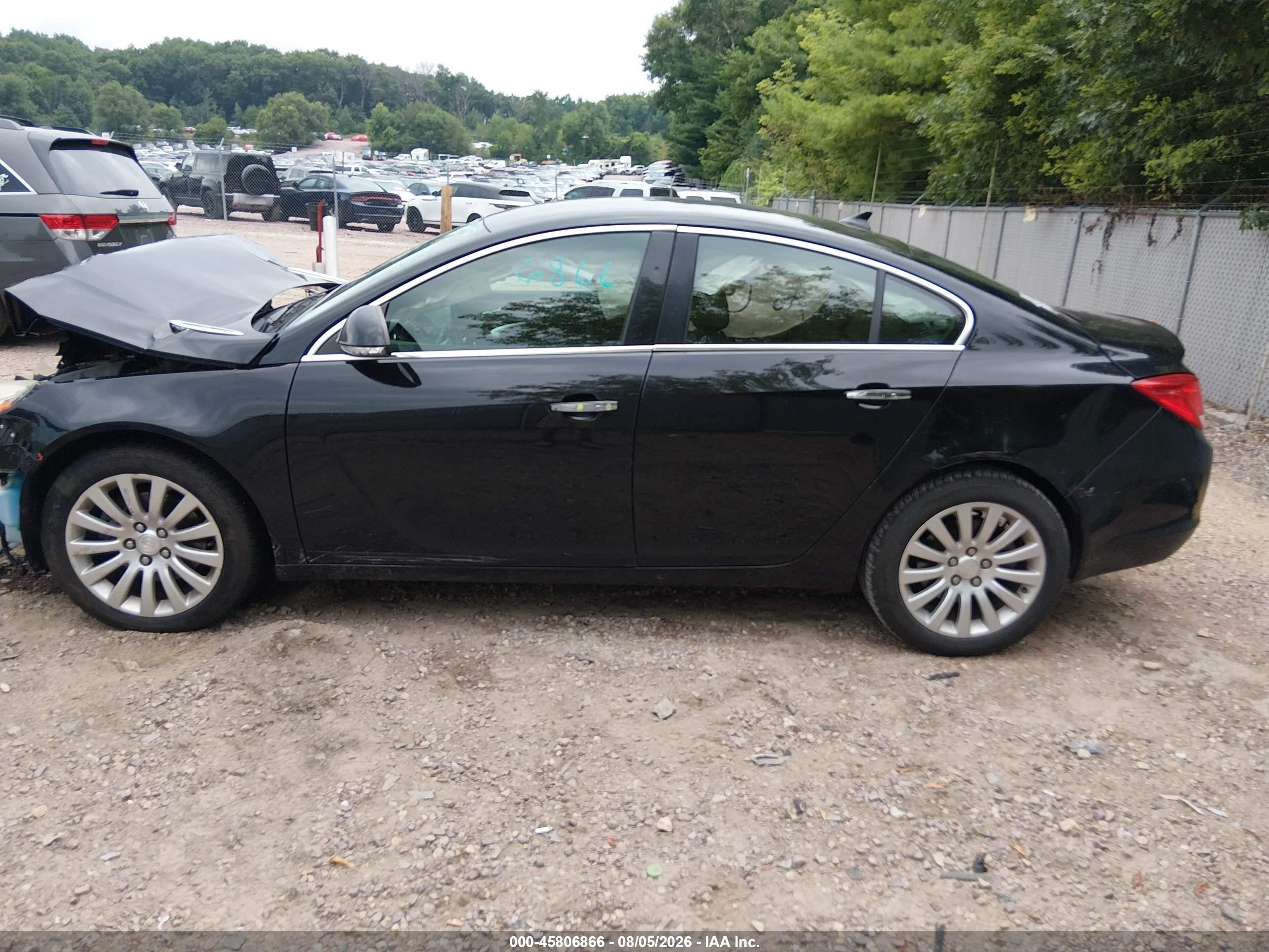 2013 Buick Regal Turbo - Premium 1 Black vin: 2G4GS5EV3D9141467