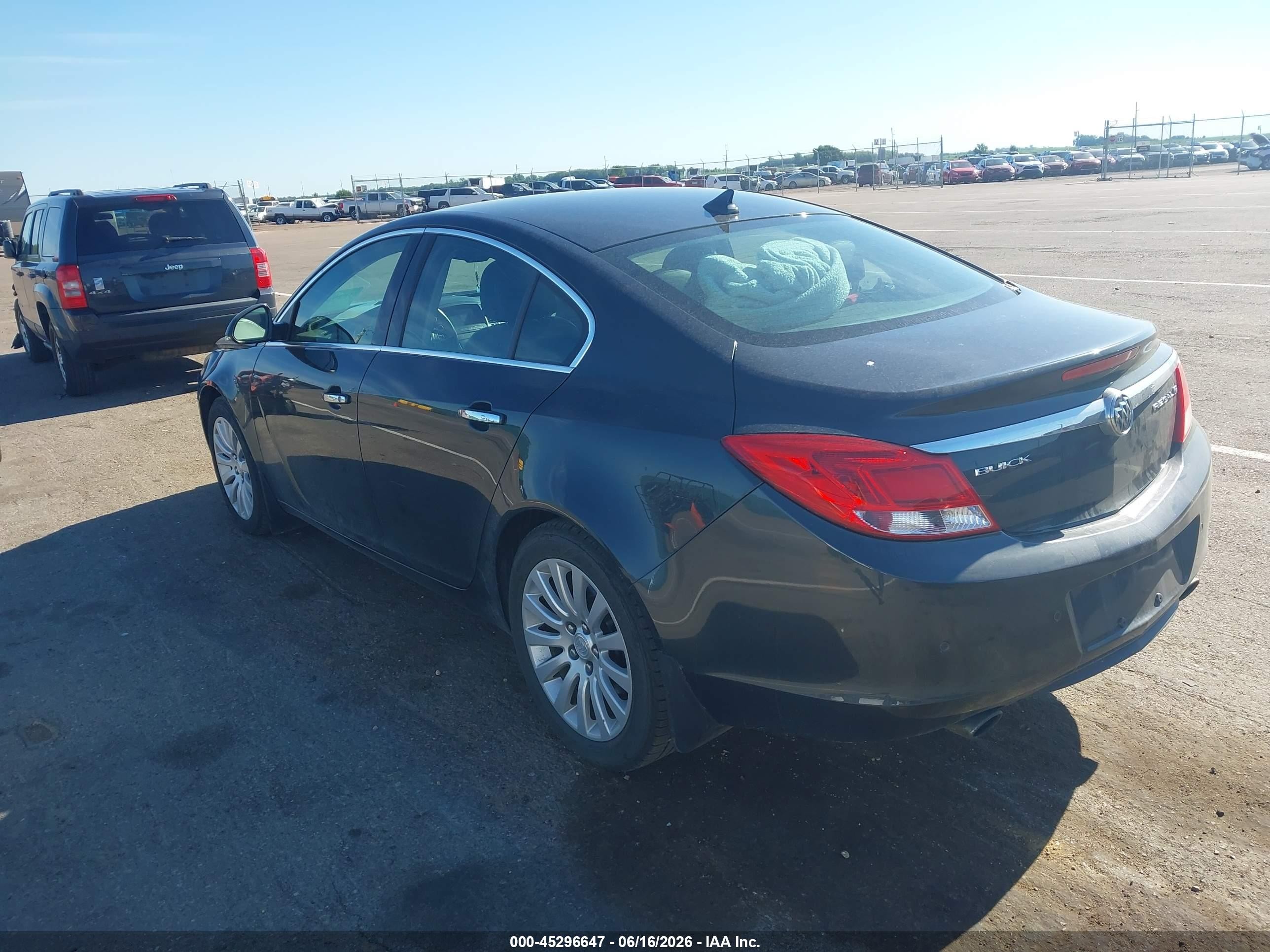 2013 Buick Regal Turbo - Premium 1 Black vin: 2G4GS5EV4D9123592