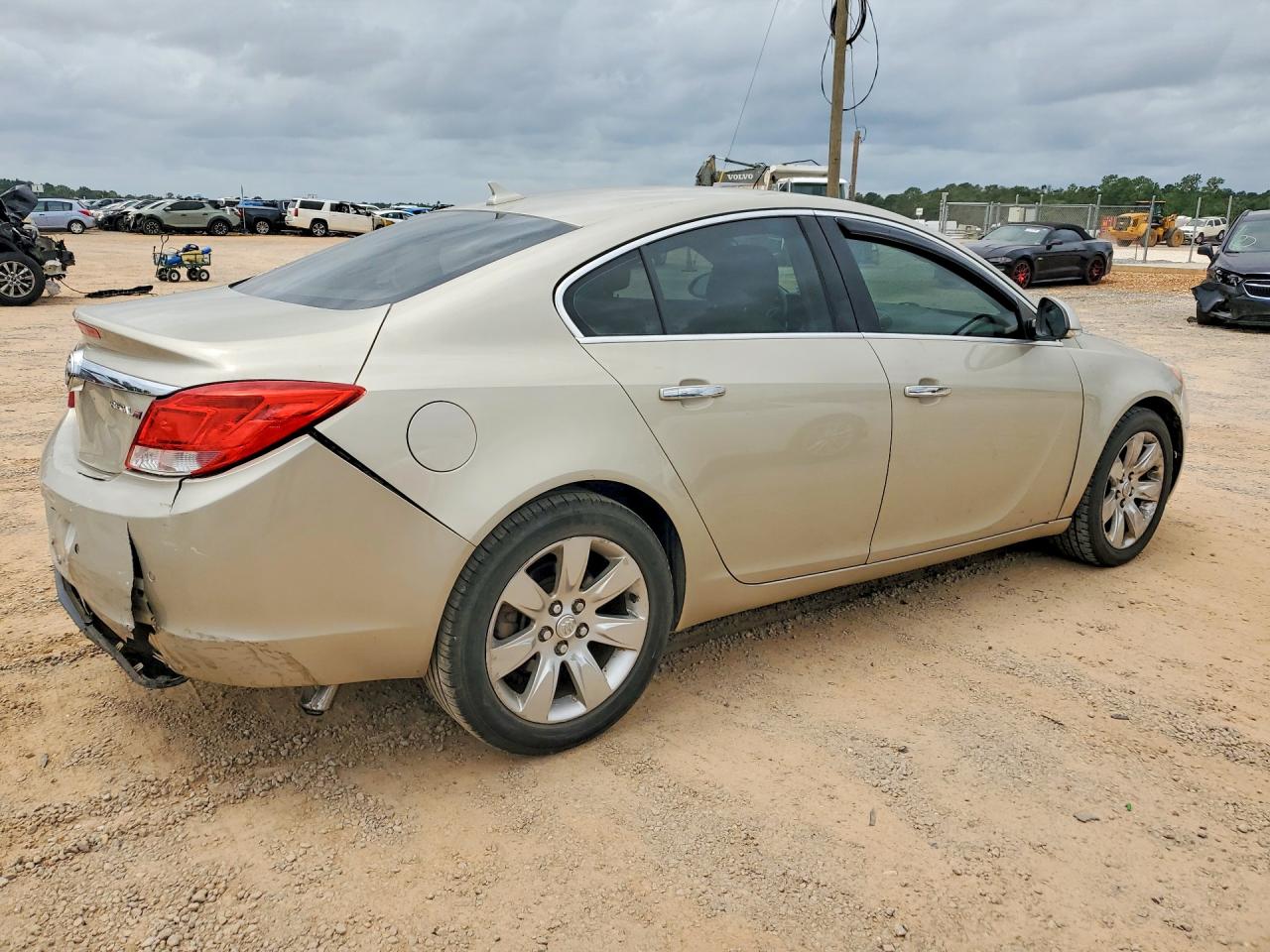 2013 Buick Regal Premium Beige vin: 2G4GS5EV4D9155989