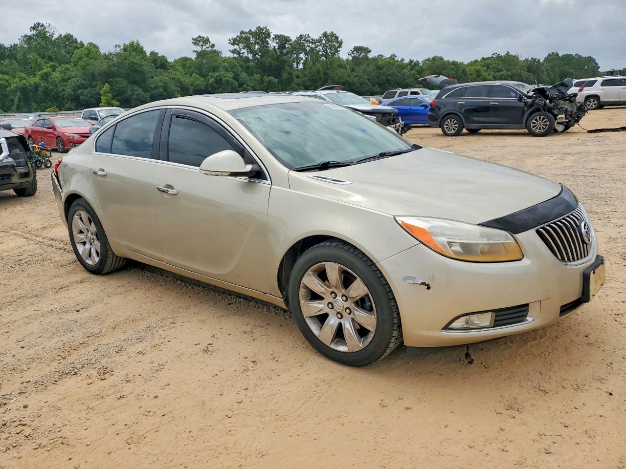 2013 Buick Regal Premium Beige vin: 2G4GS5EV4D9155989