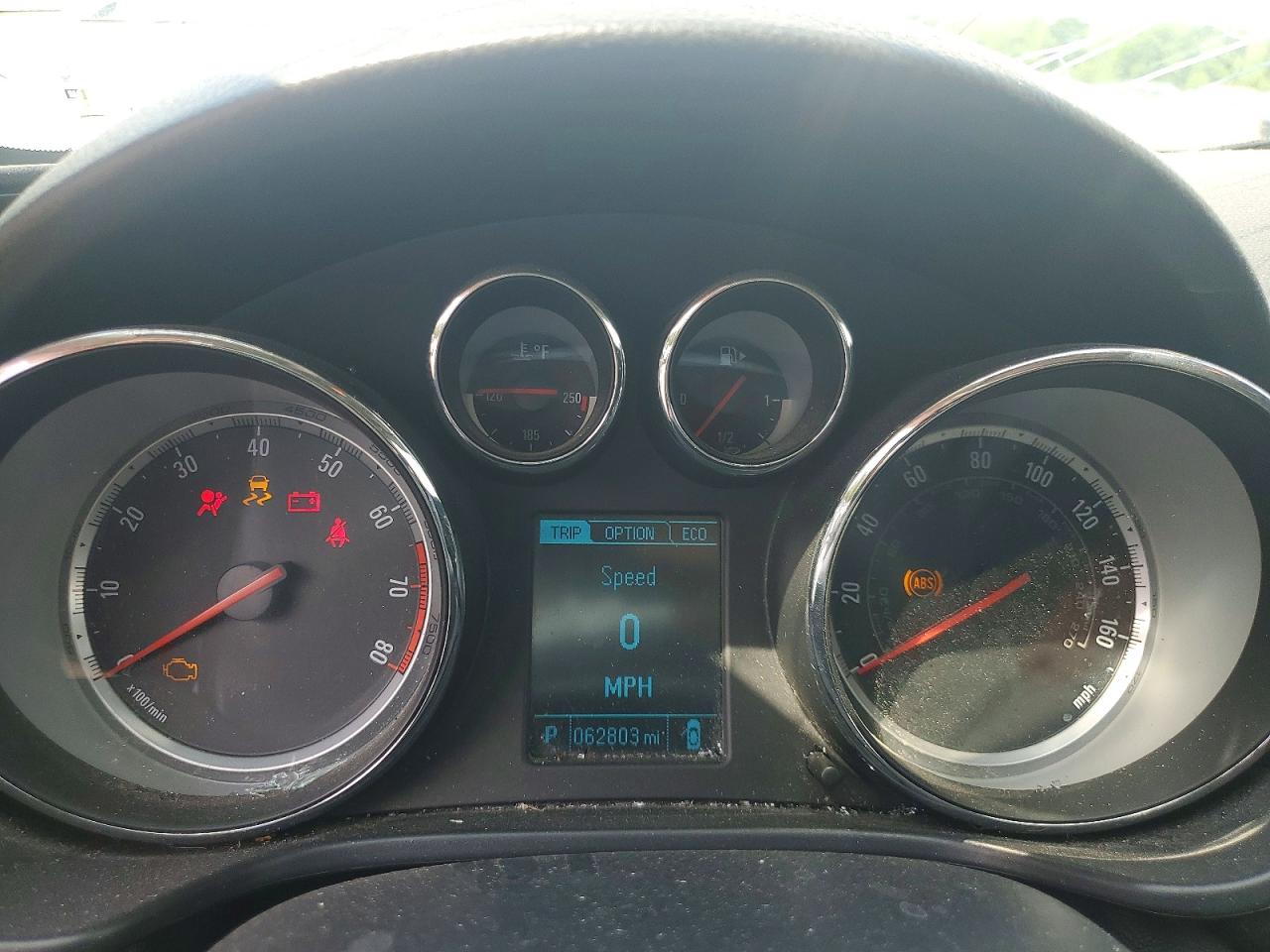 2013 Buick Regal Premium White vin: 2G4GS5EV4D9171884