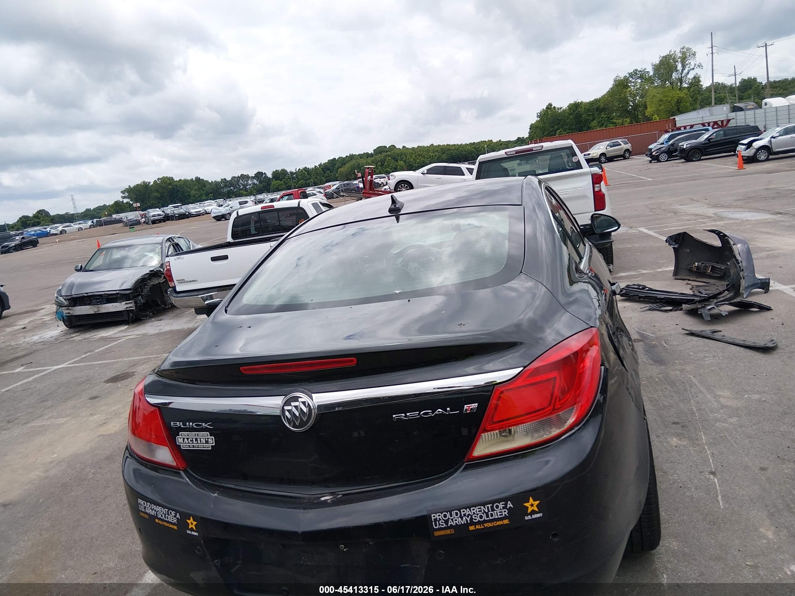 2012 Buick Regal Turbo - Premium 1 Black vin: 2G4GS5EV5C9179393