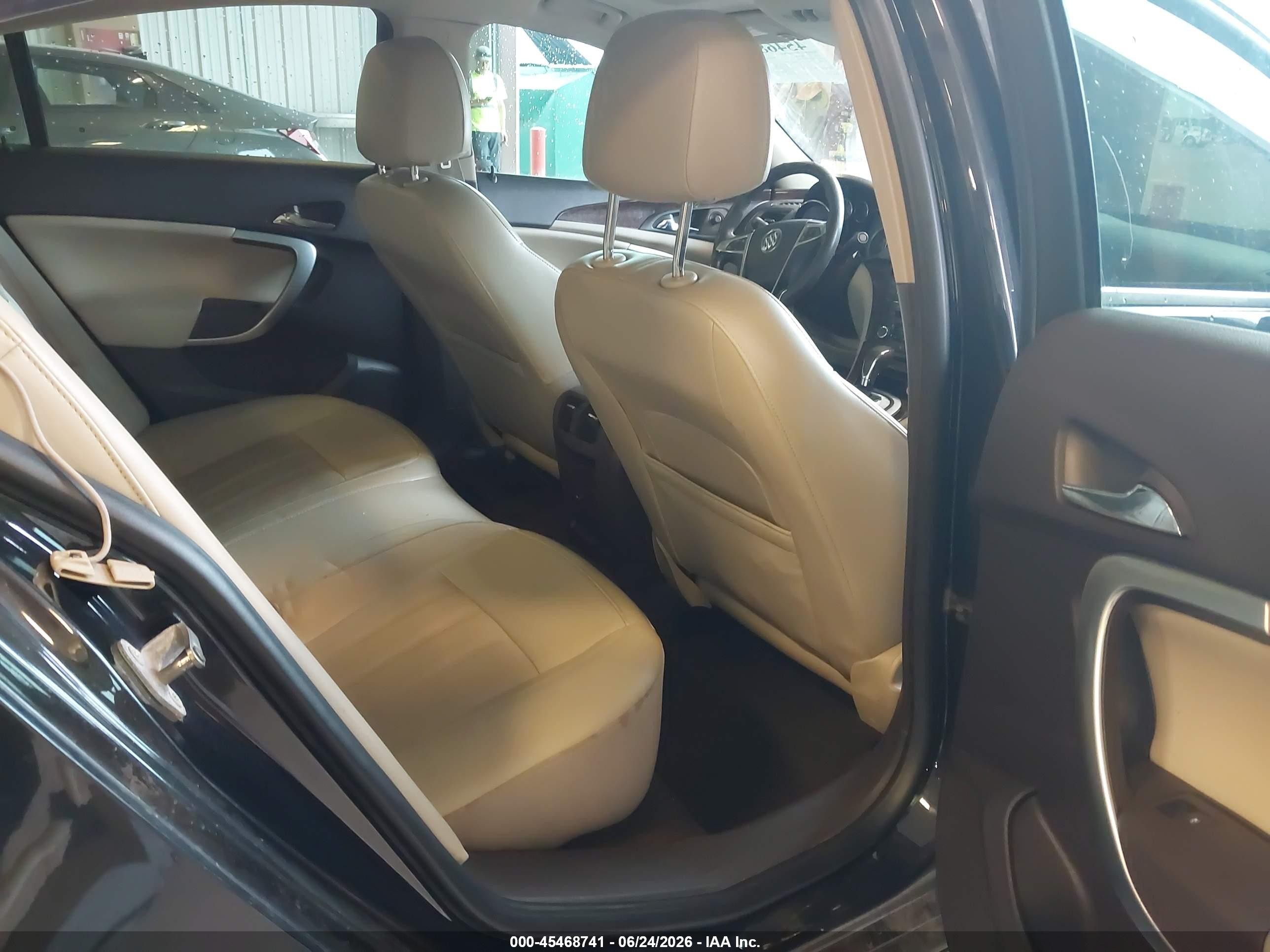 2012 Buick Regal Turbo - Premium 1 Black vin: 2G4GS5EV5C9190071