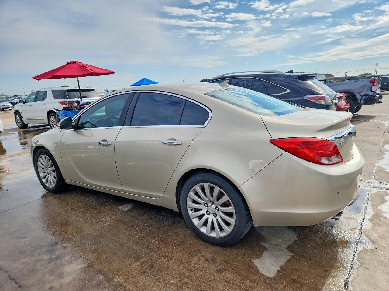 2013 Buick Regal Premium Beige vin: 2G4GS5EV6D9250442