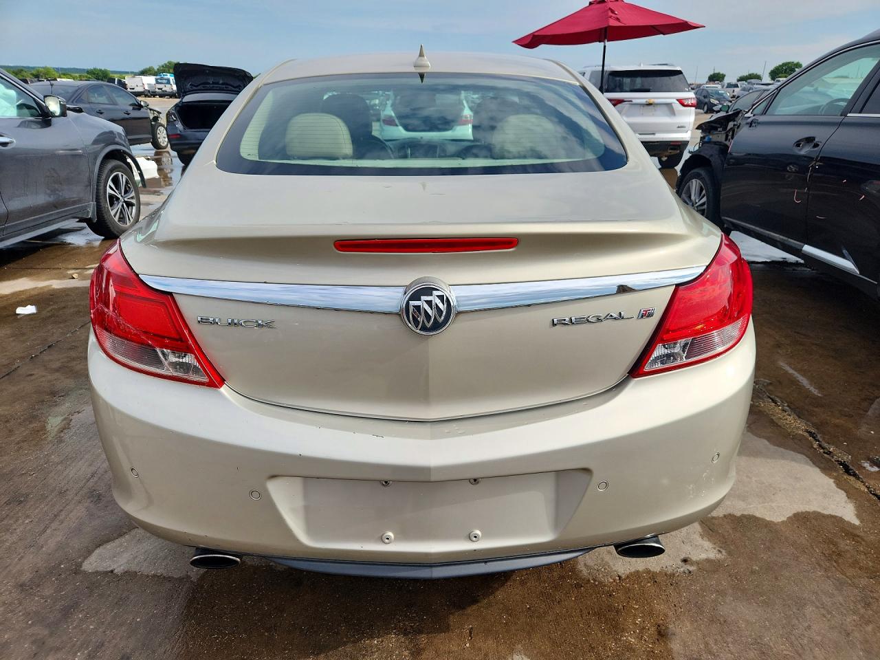 2013 Buick Regal Premium Beige vin: 2G4GS5EV6D9250442