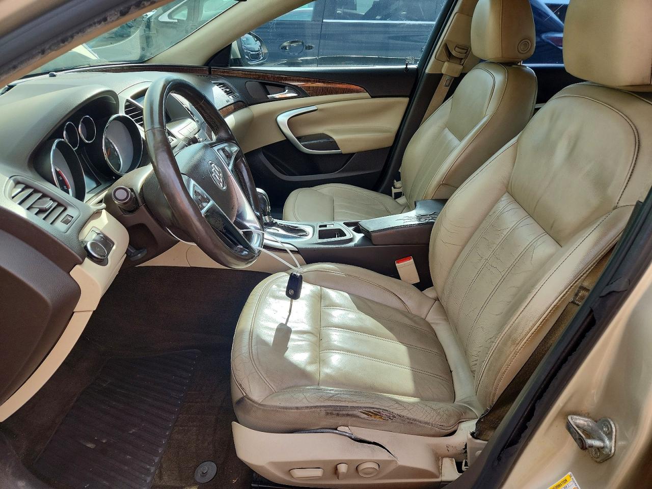 2013 Buick Regal Premium Beige vin: 2G4GS5EV6D9250442